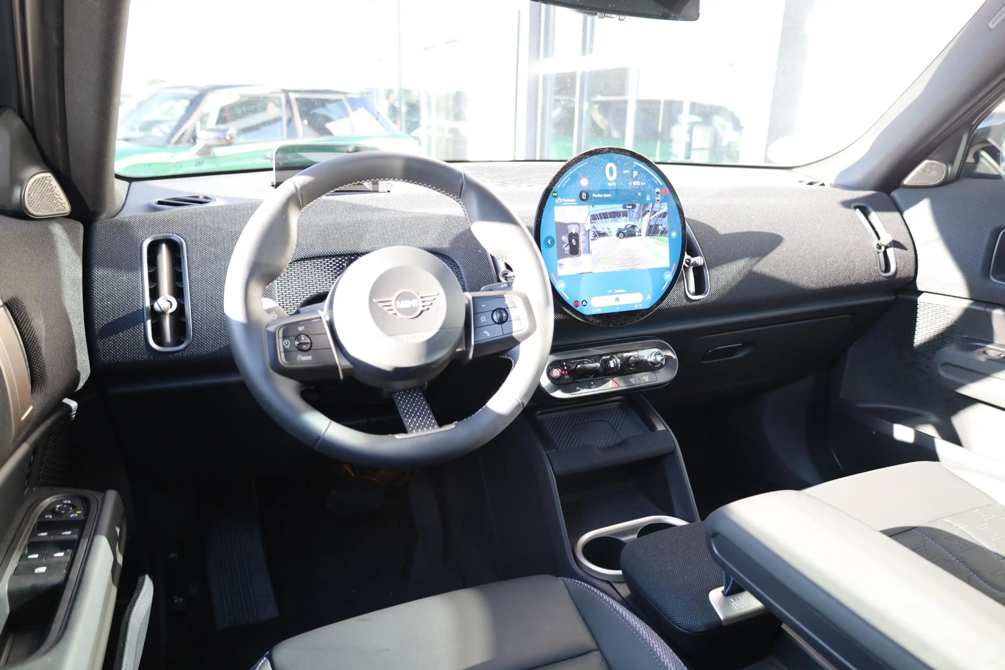 MINI Countryman C | Pakket XL | Panoramadak | Stuur- en Stoelverwarm — photo 5