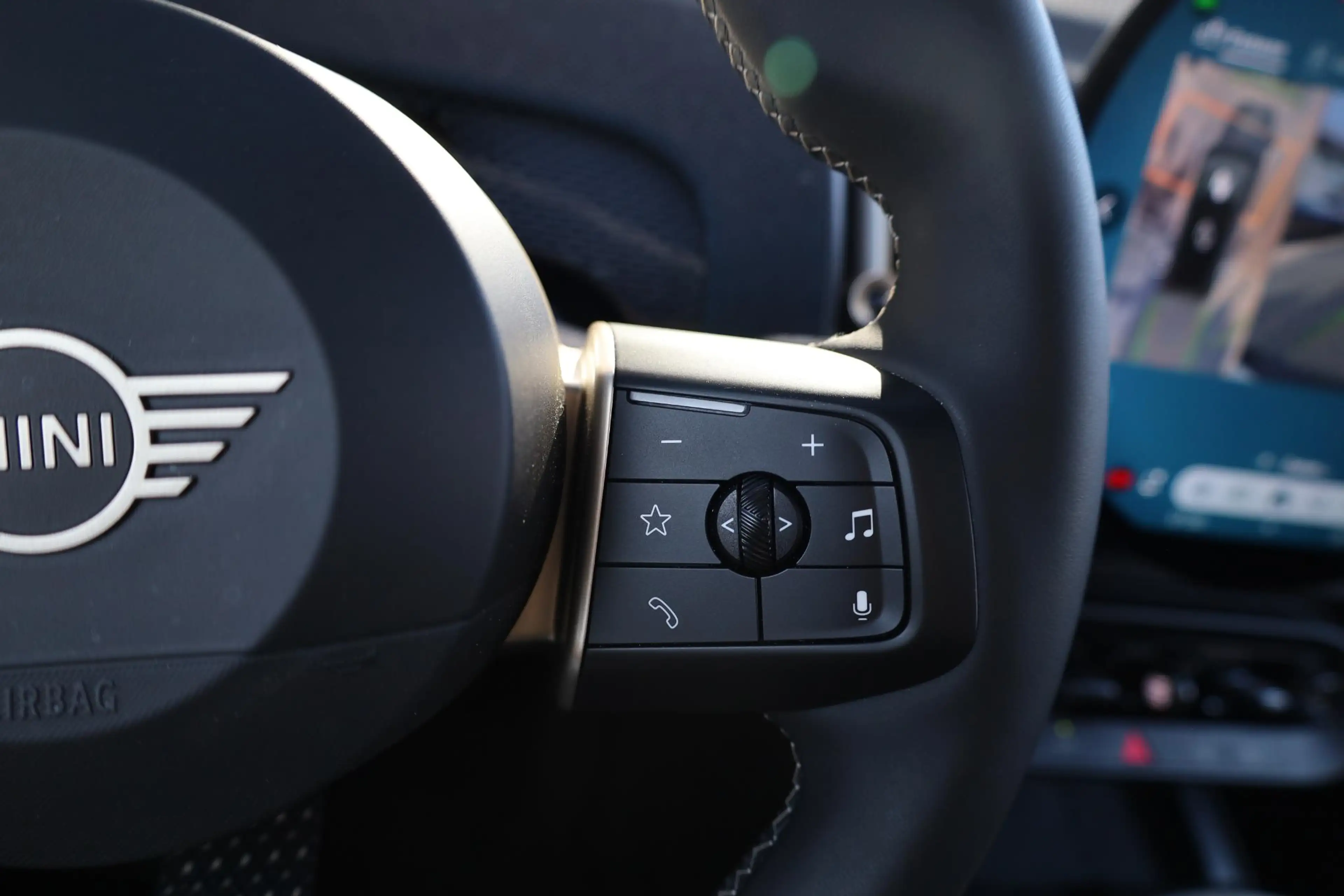 MINI Countryman C | Pakket XL | Panoramadak | Stuur- en Stoelverwarm — photo 12