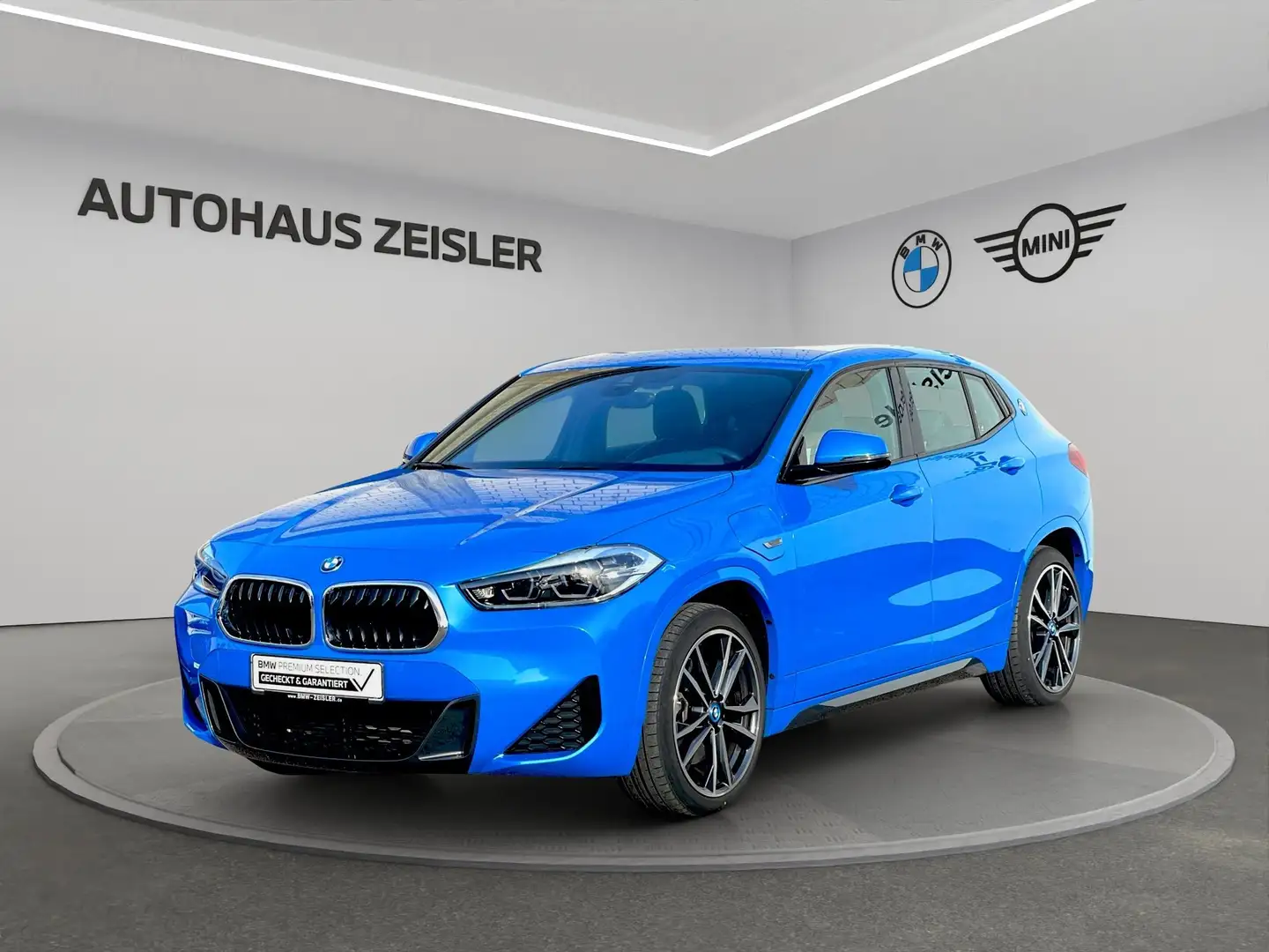 BMW X2 xDrive25e M SPORTPAKET Tempomat PDC DAB Blau - 1