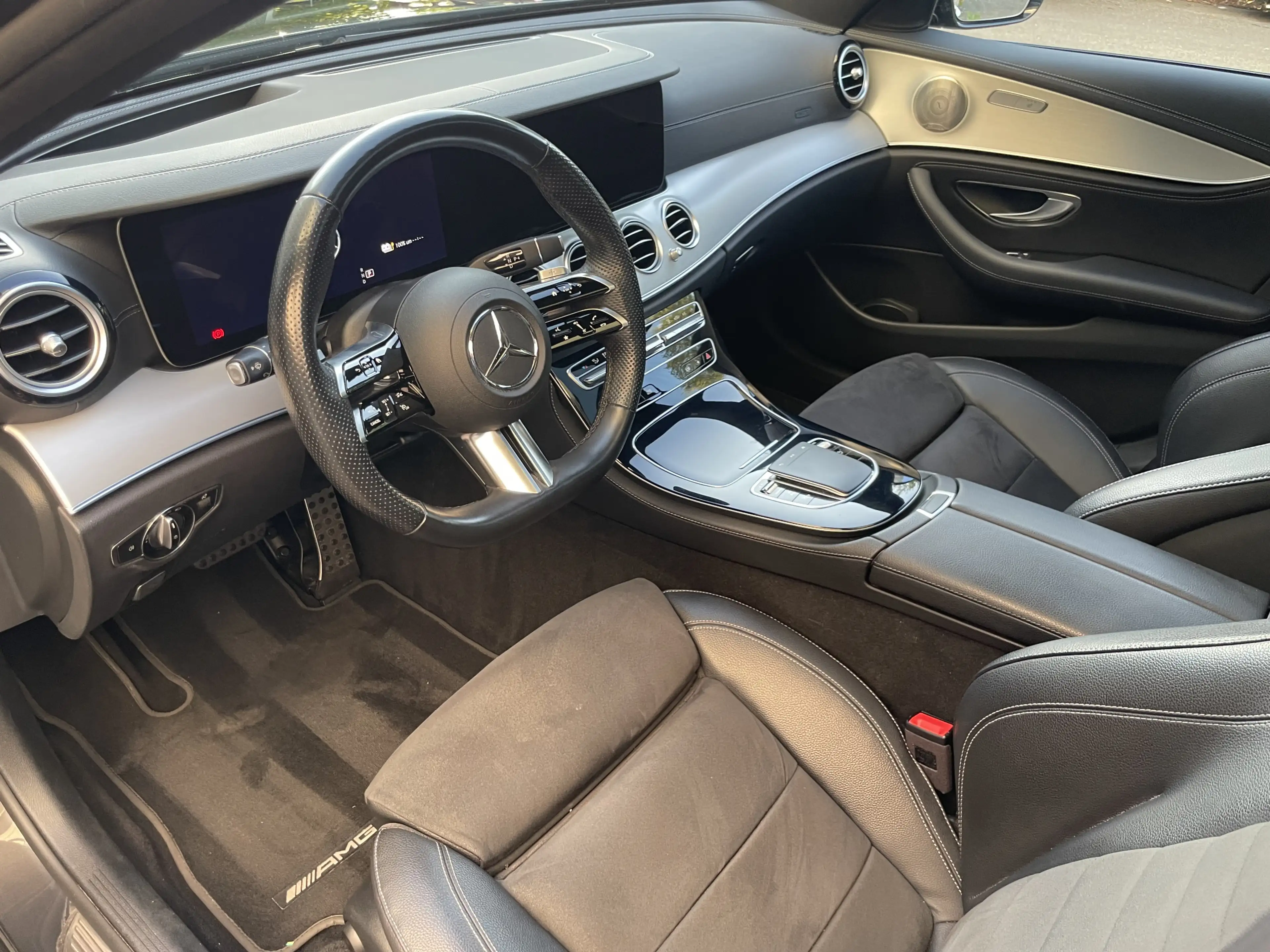 Mercedes-Benz E 300 e AMG LED Pano Head-Up Distronic Rü-Kamera — photo 12