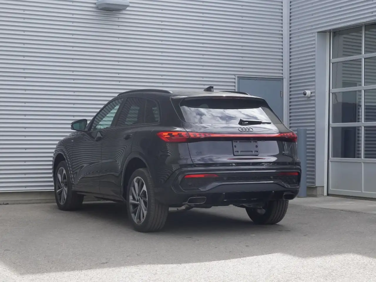 Audi Q5 снимка Audi Q5