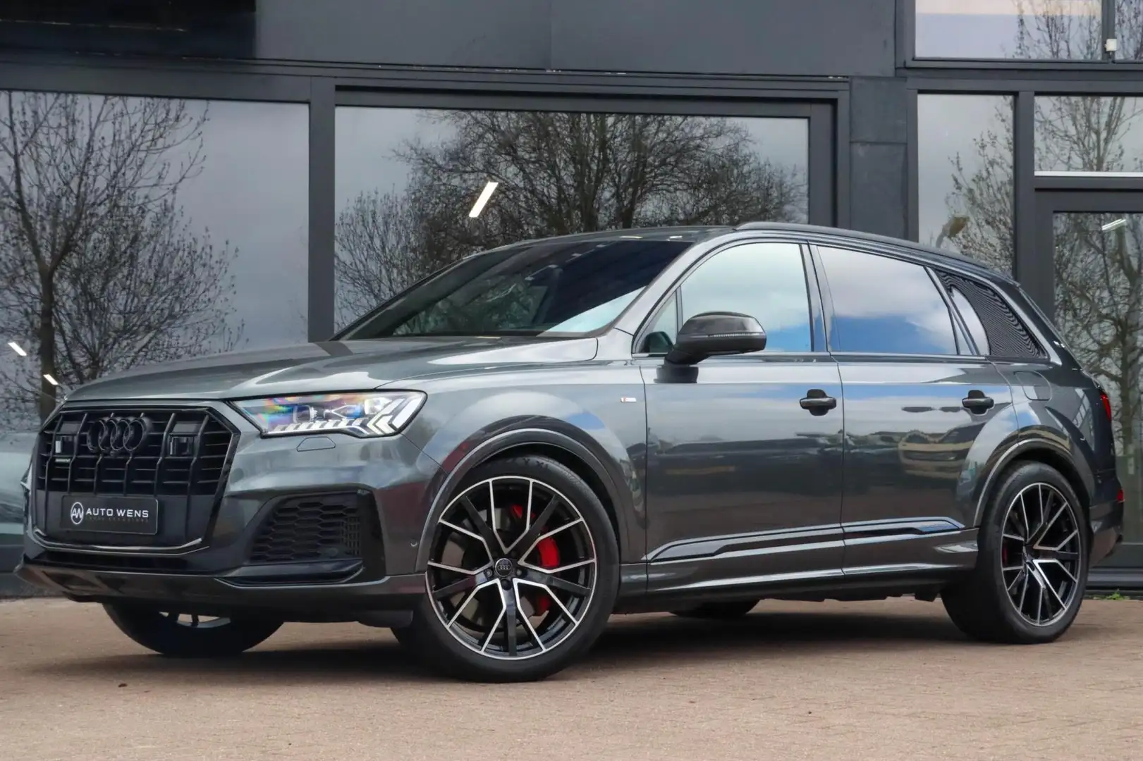 Audi Q7 60 TFSI e 455pk Quattro Competition | 360 | 22 inc Gris - 2