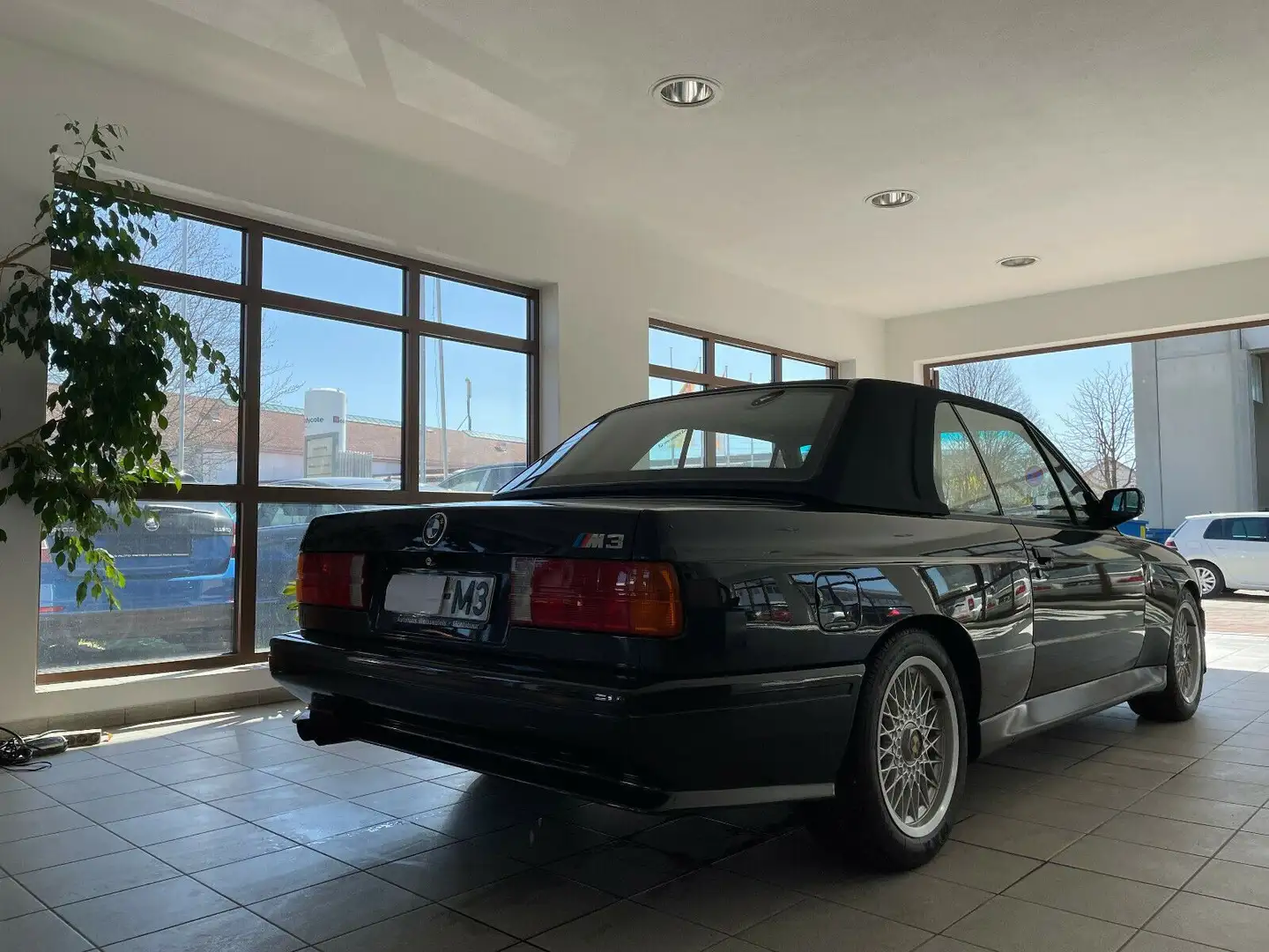 BMW M3 1. Hand - M3 Cabrio - einer von 786 - 2