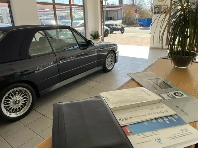 BMW M3 view 14