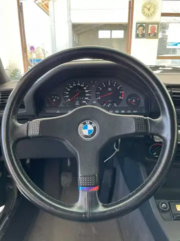 BMW M3 view 10