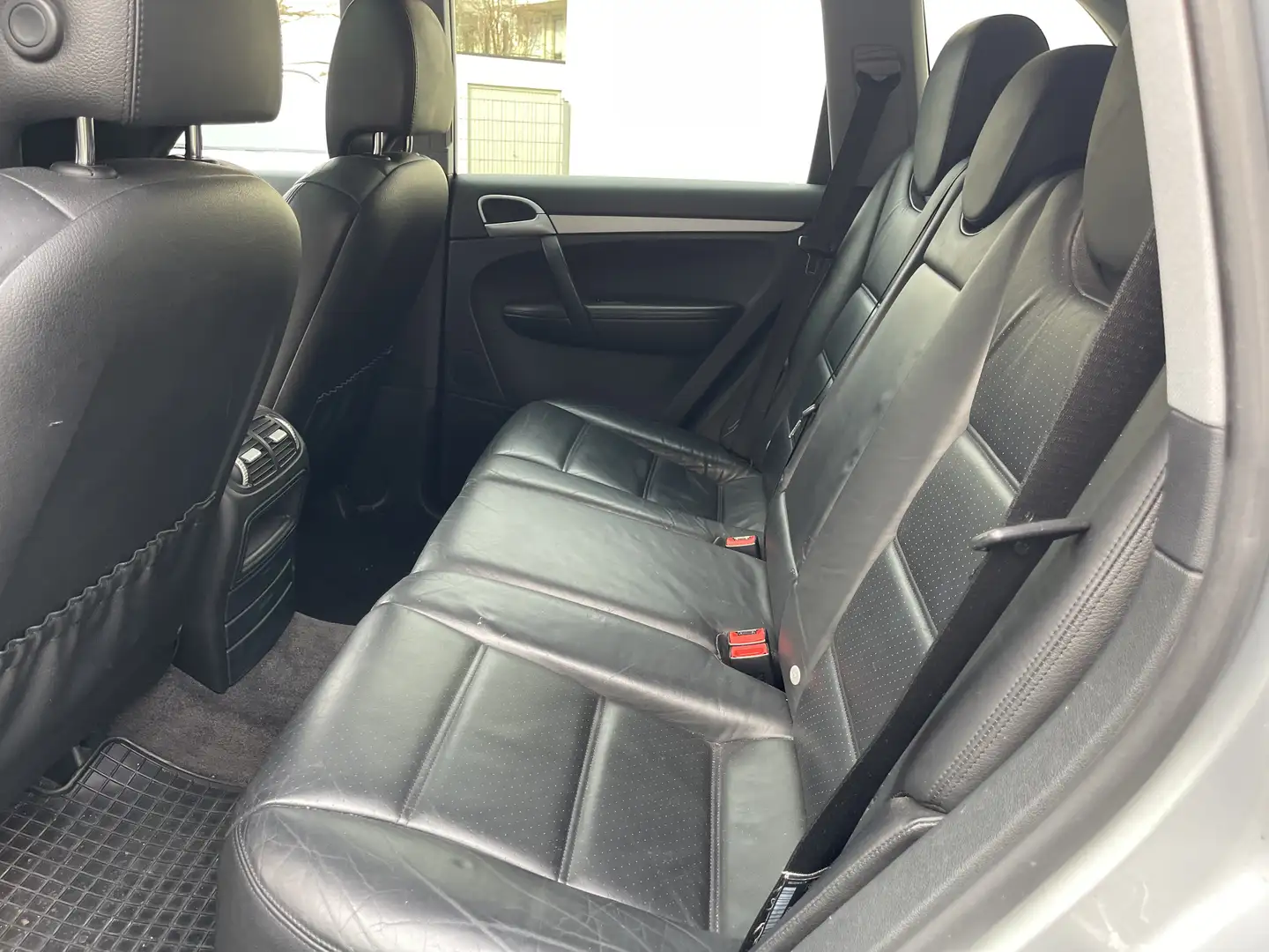 Porsche Cayenne S Tiptronic - 2