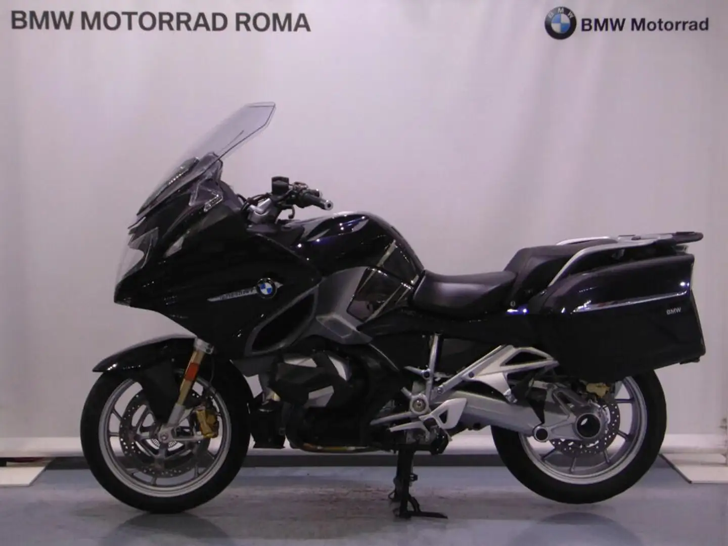 BMW R 1250 RT Abs crna - 1