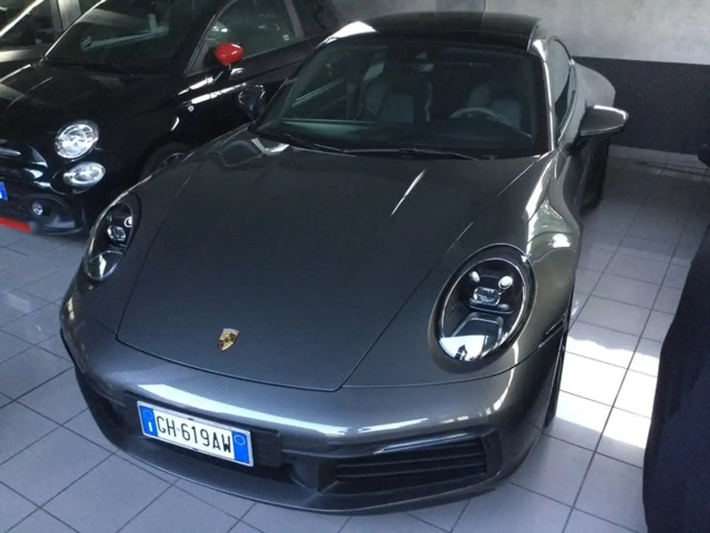 Porsche 911 911 Coupe 3.0 Carrera 4 auto Grigio - 2