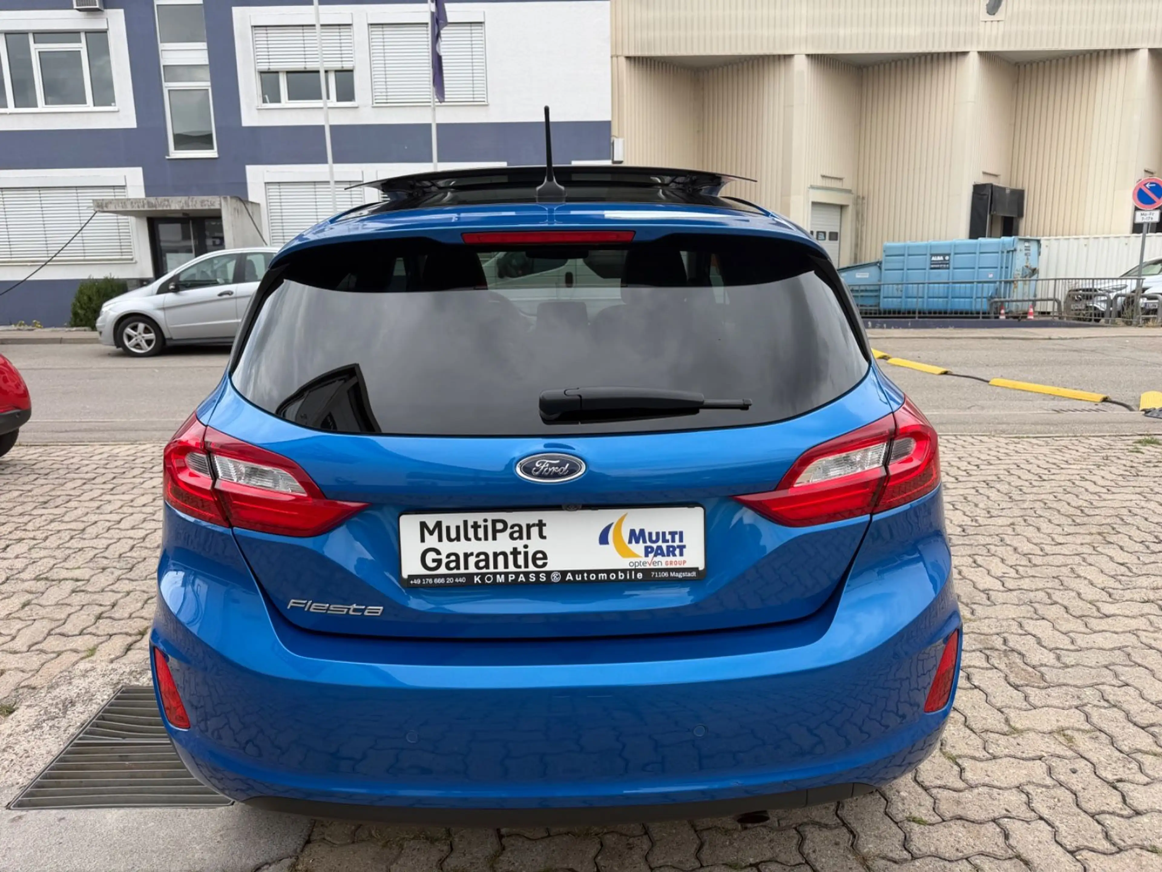 Ford Fiesta Titanium/Pano/Automatik/SHZ/VOLLLED — photo 4