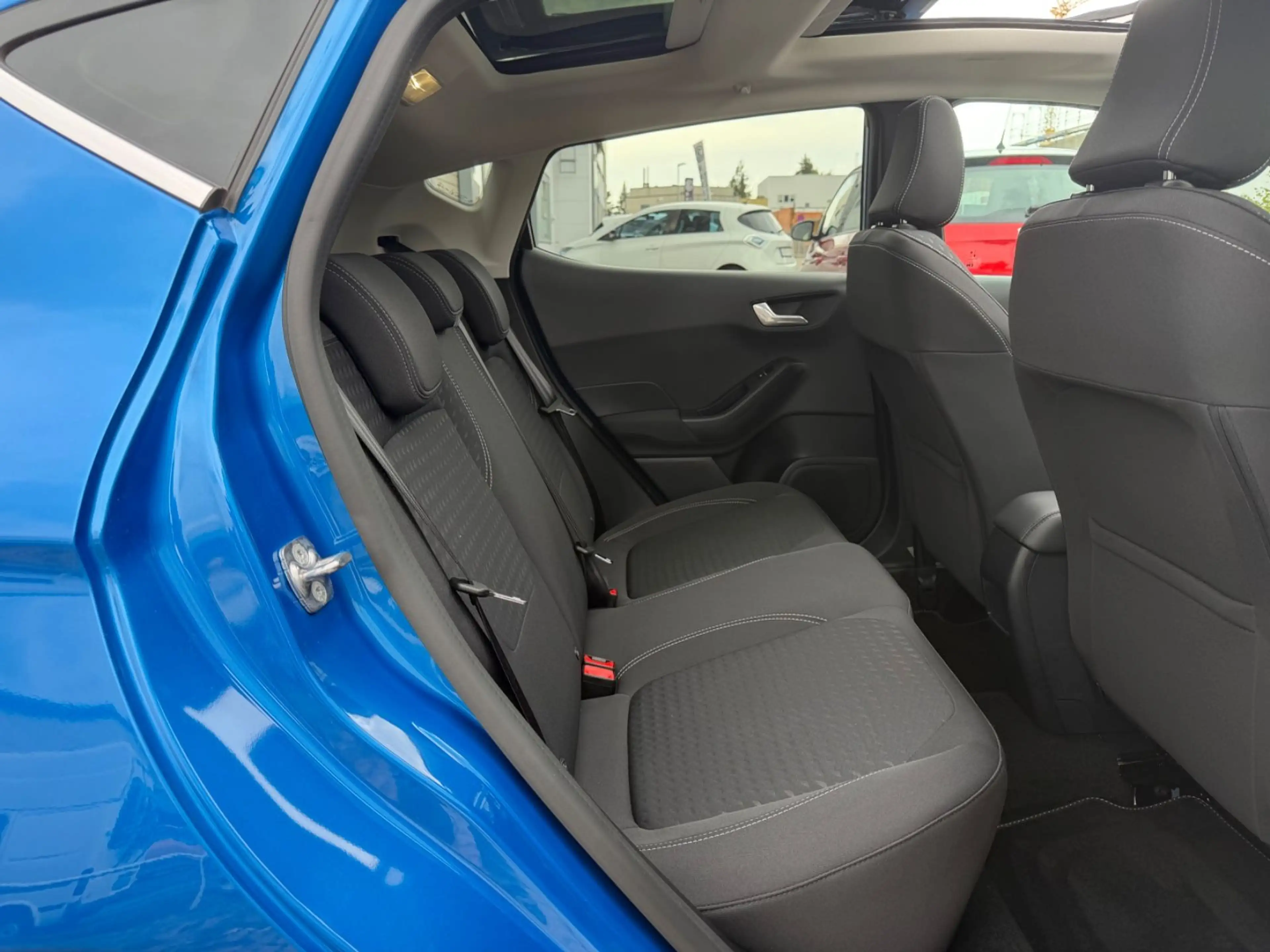 Ford Fiesta Titanium/Pano/Automatik/SHZ/VOLLLED — photo 12