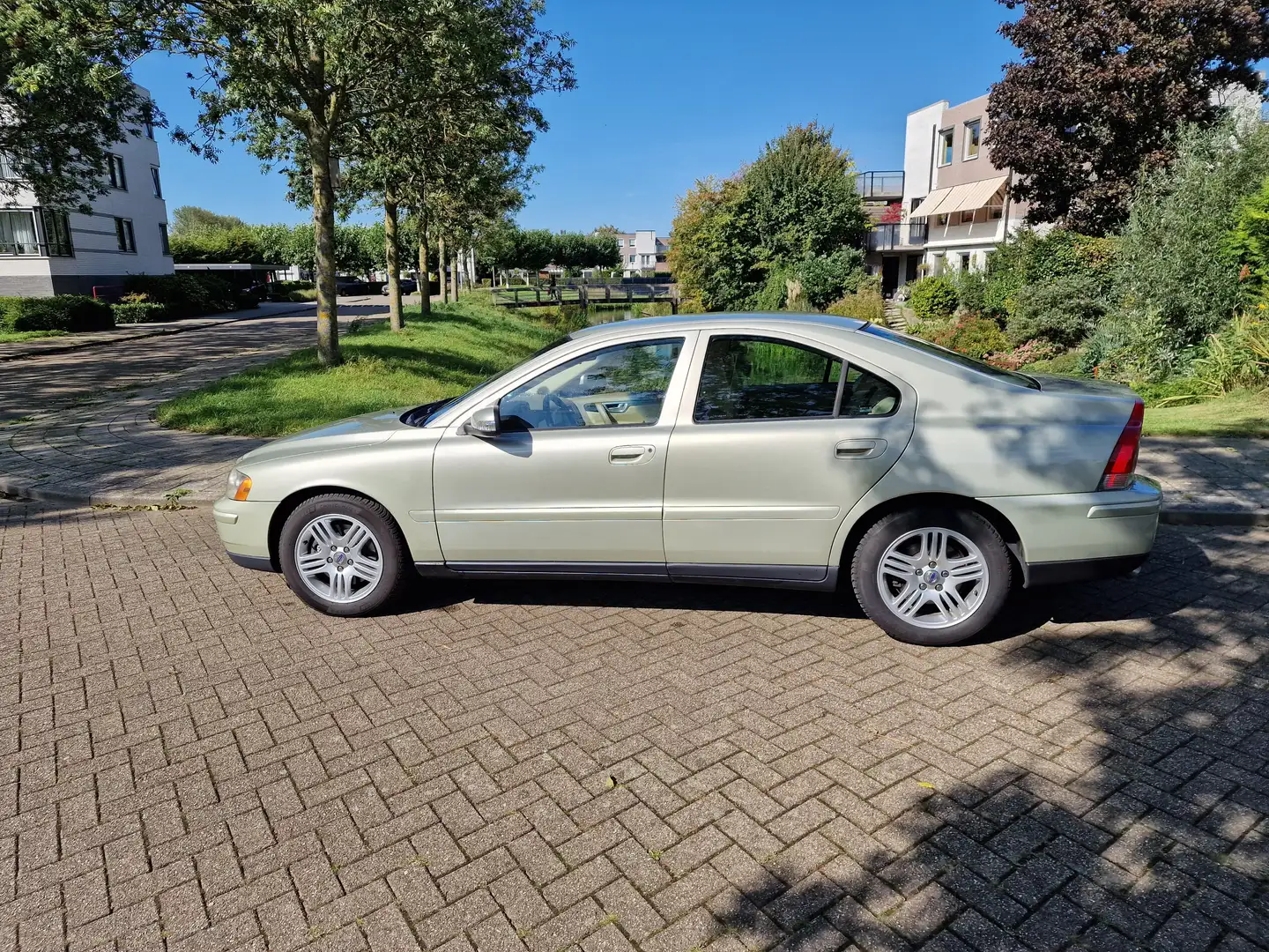 Volvo S60 S60 2.0T Summum bež - 1