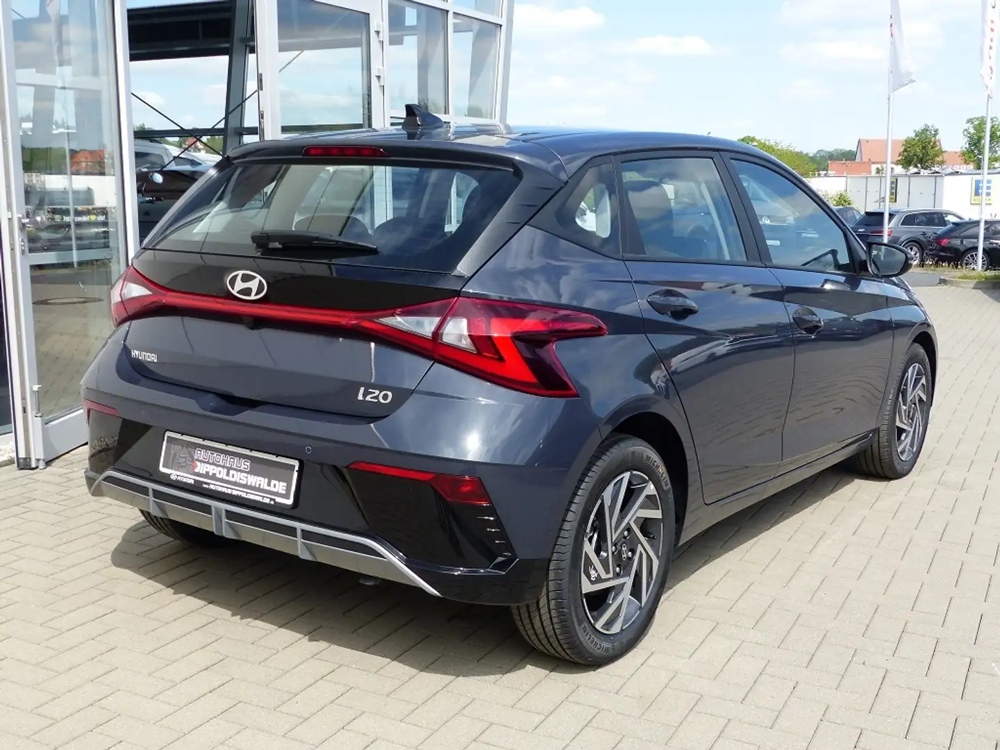 Hyundai i20 1.0 T-GDi Trend, Lichtpaket, Bose Soundpaket Gris - 2