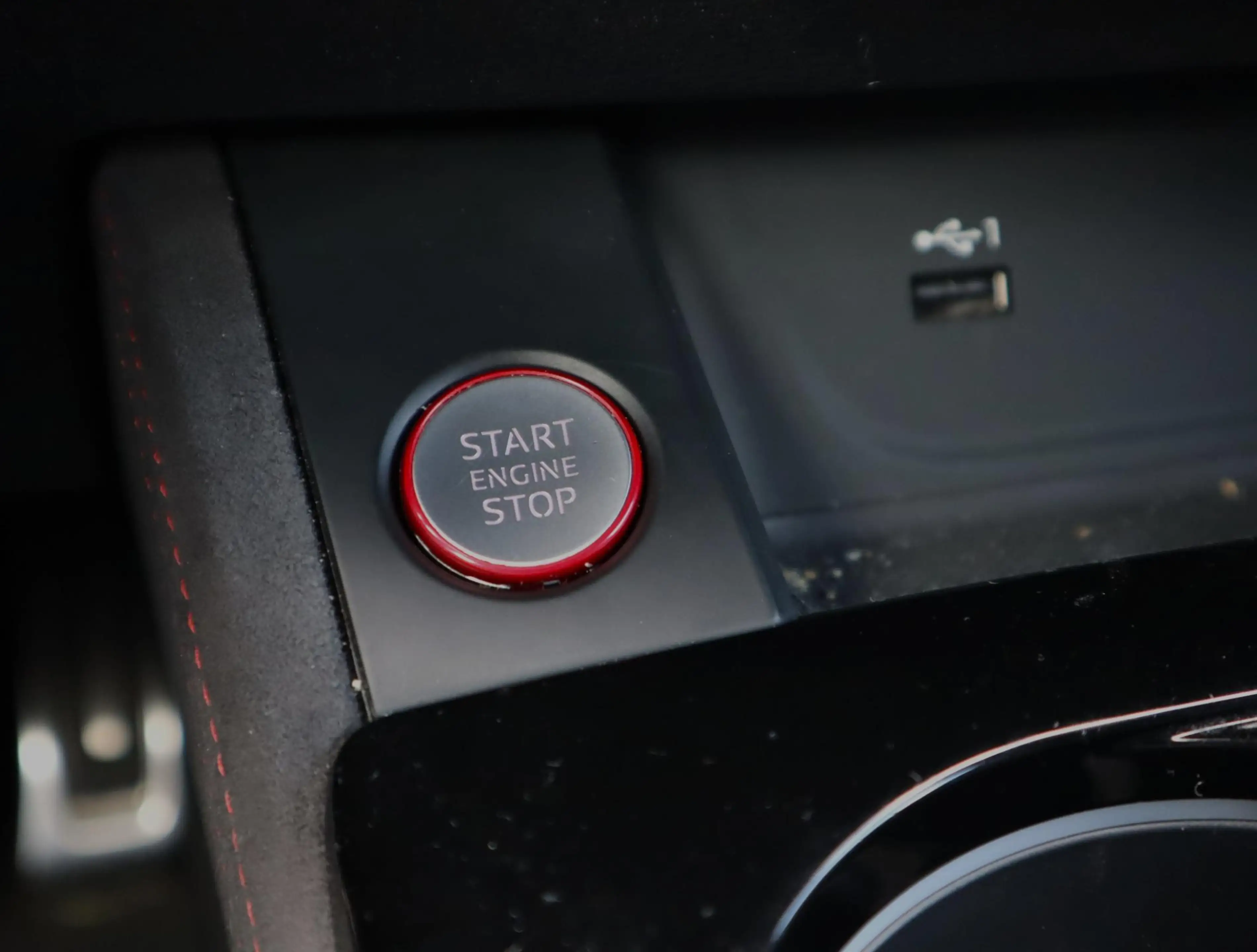 Audi RS4 A4 Avant 2.9 TFSI quattro | Keramisch | RS dynamic — photo 32