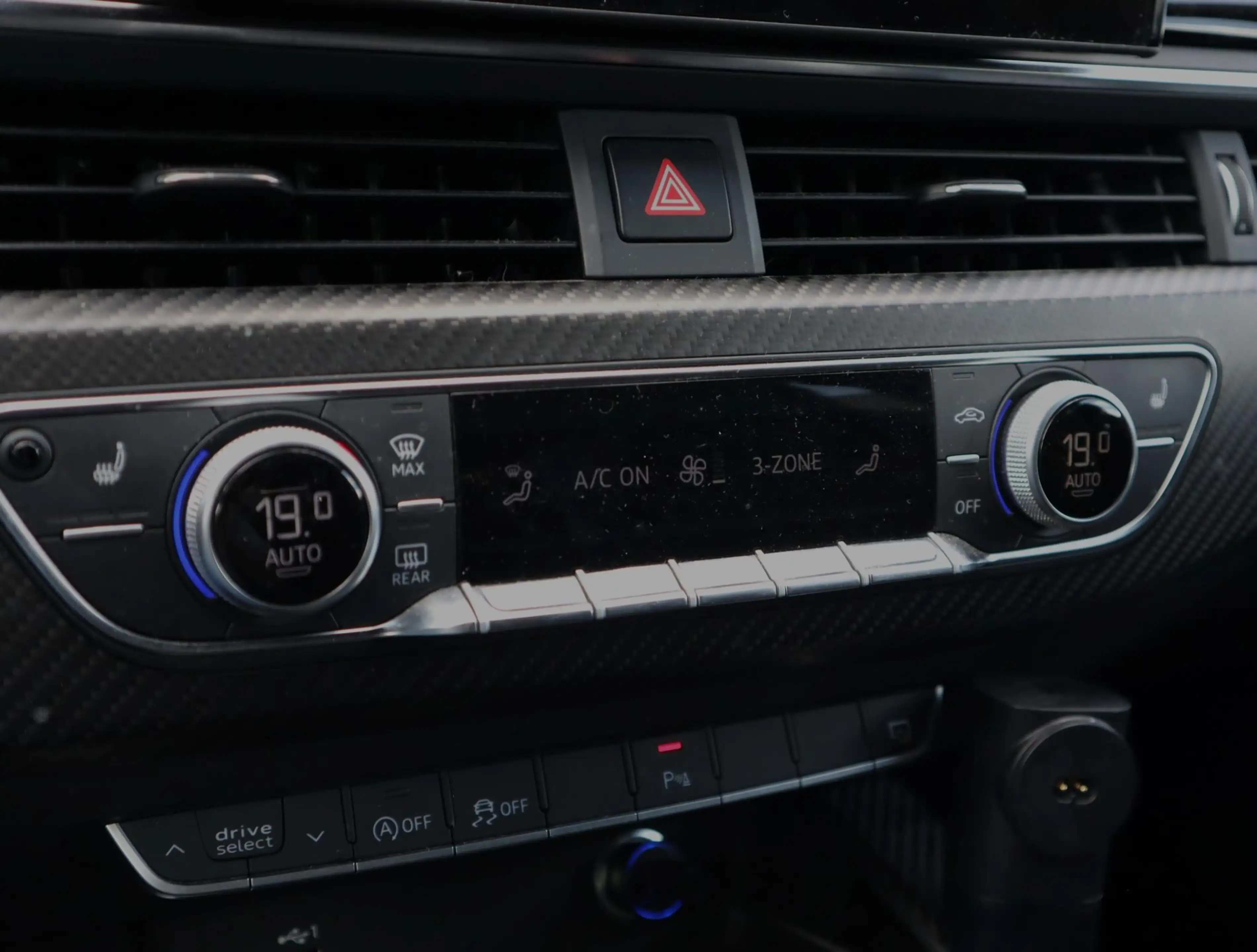 Audi RS4 A4 Avant 2.9 TFSI quattro | Keramisch | RS dynamic — photo 28
