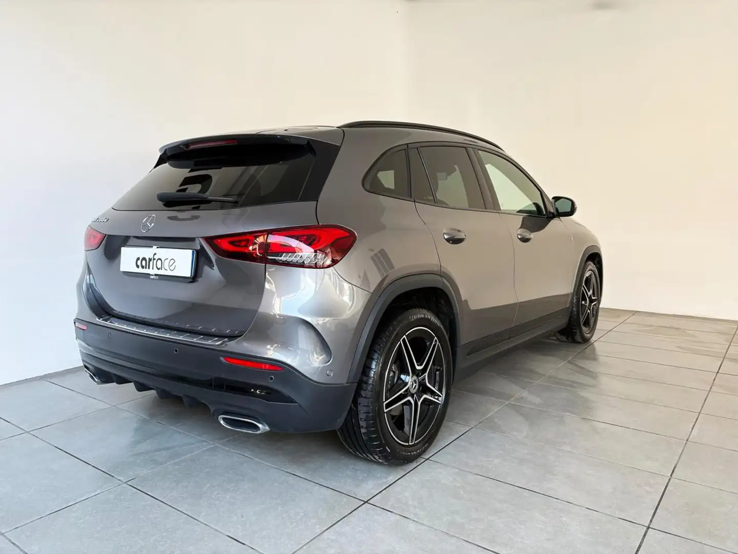 Mercedes-Benz GLA 200 d Automatic Sport AMG Grigio - 2
