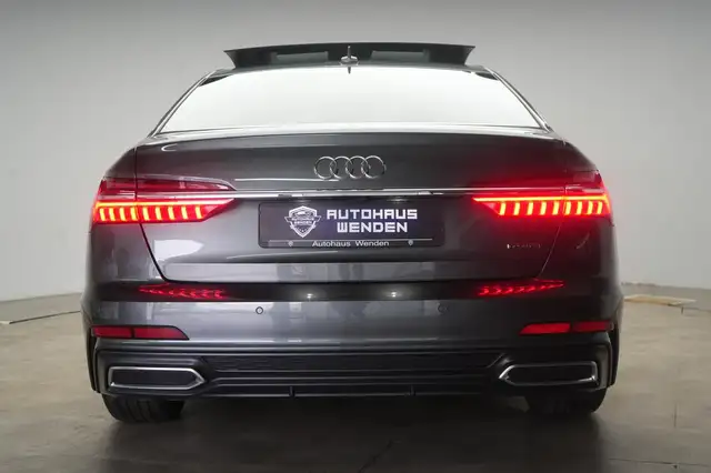 Audi A6 view 6