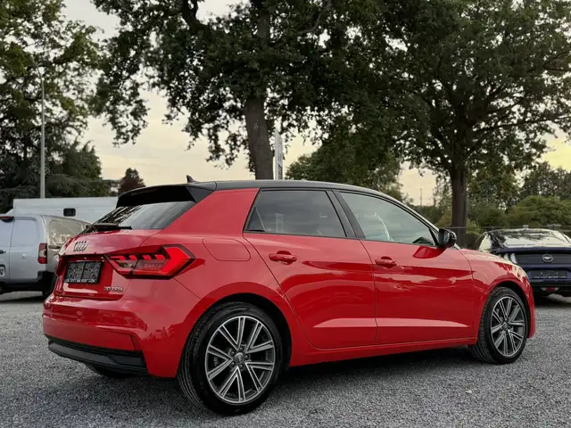 Audi A1 view 3