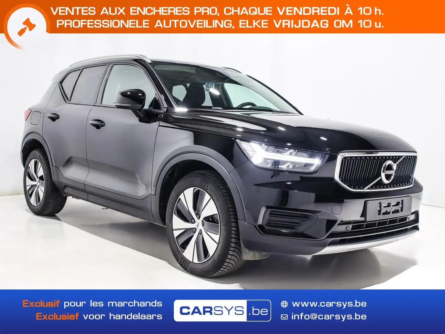 Volvo XC40 T2 - BOITE AUTO LED - GPS - CARPLAY - JA18 - CAM Zwart - 1