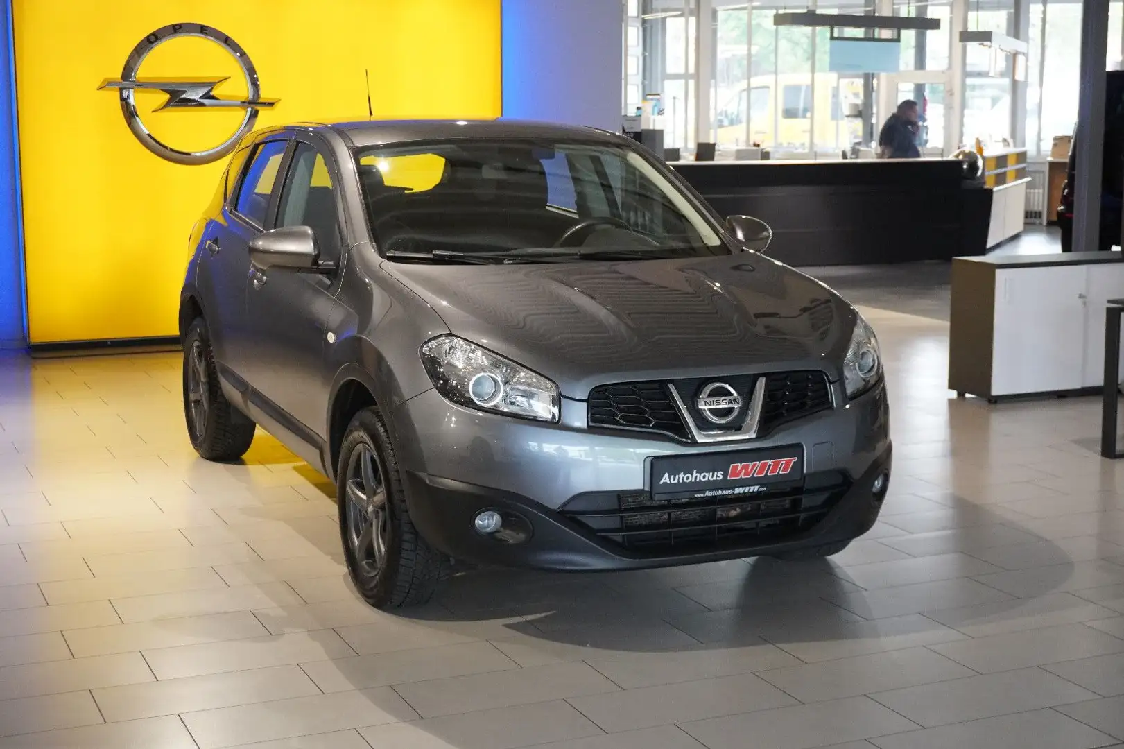 Nissan Qashqai 2.0 Acenta Connect  ~Autm~Shz~Navi~Kam~ Grau - 1