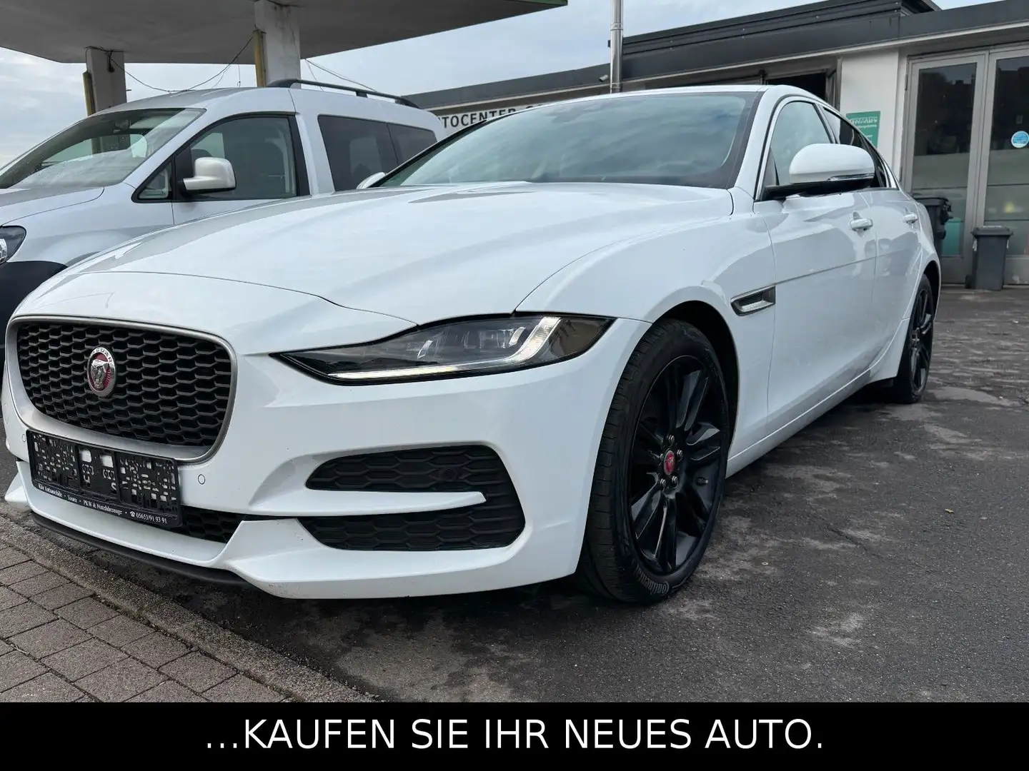 Jaguar XE S*Schwarz&Beige*Kamera Weiß - 1