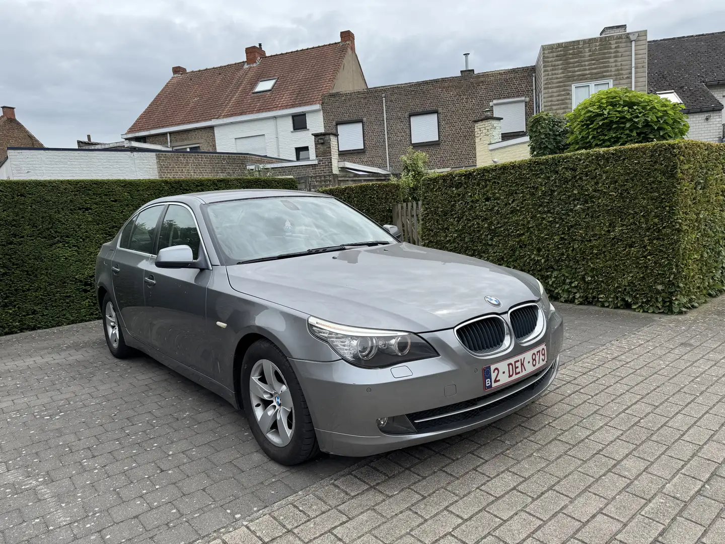 BMW 520 520d Automaat Gekeurd / Avec ct Grijs - 2