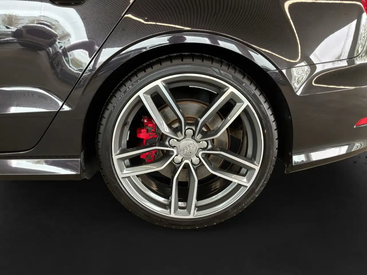 Audi S3 снимка Audi S3