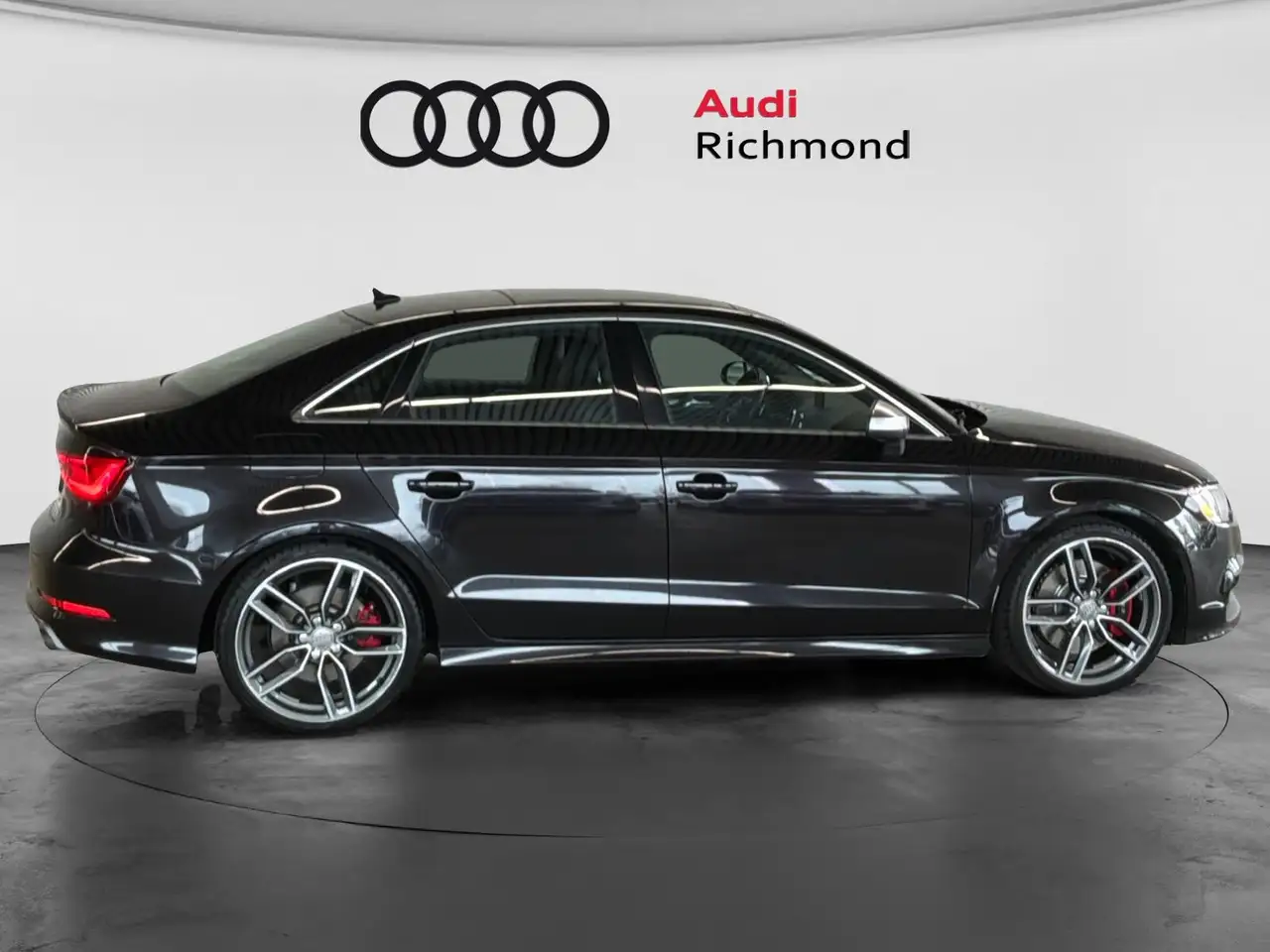 Audi S3 снимка Audi S3