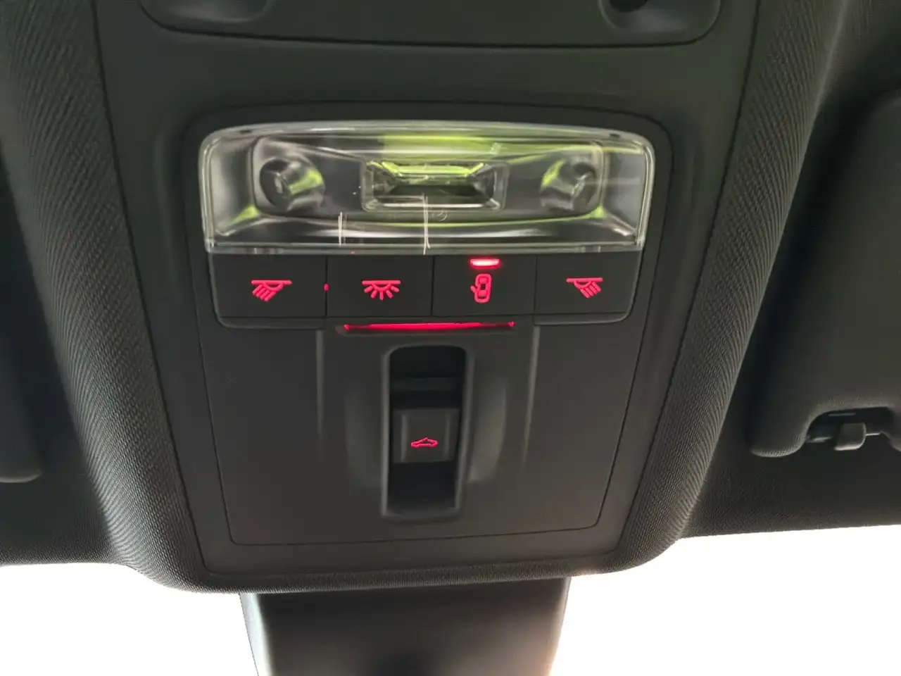 Audi S3 снимка Audi S3