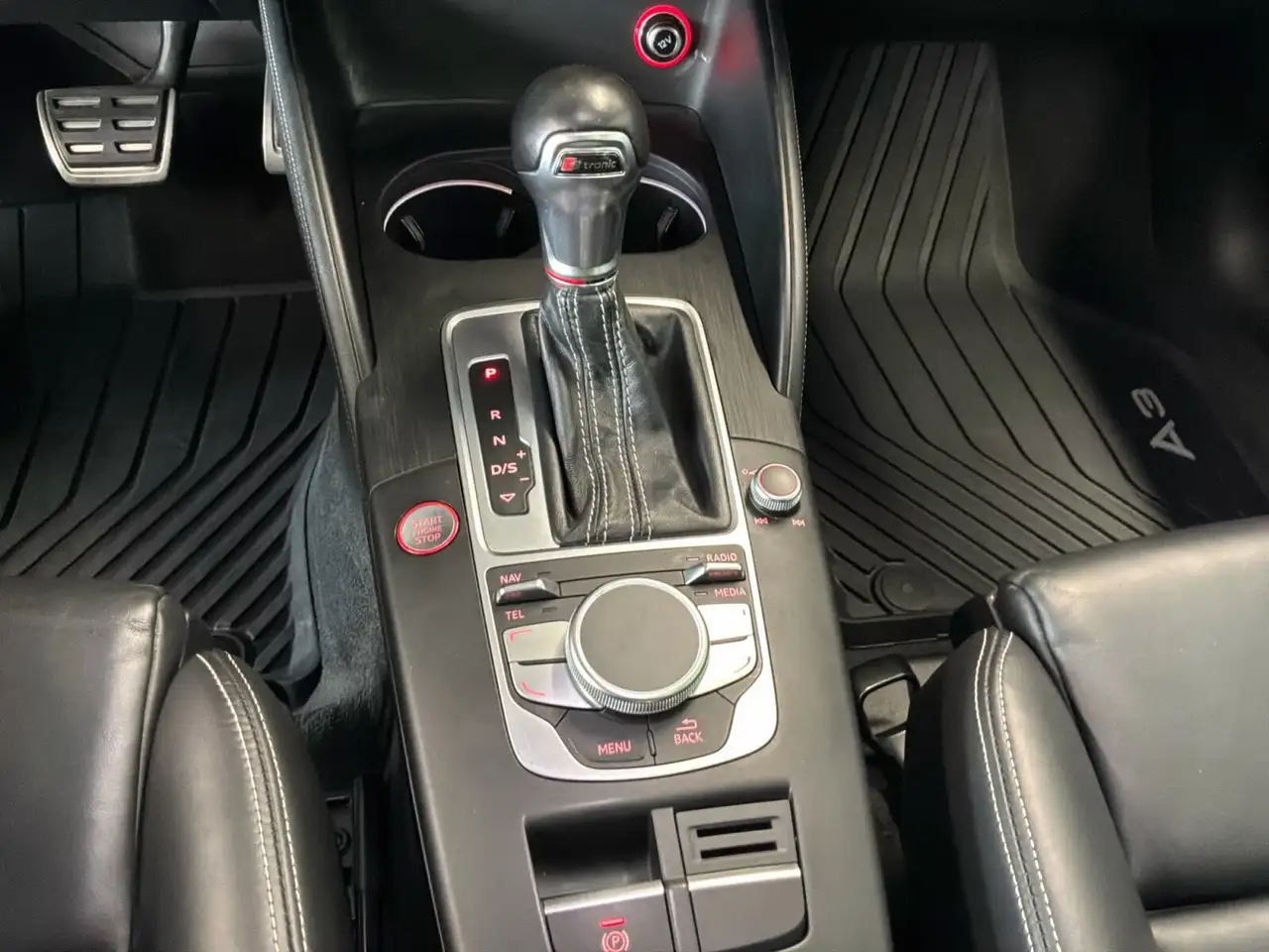 Audi S3 снимка Audi S3