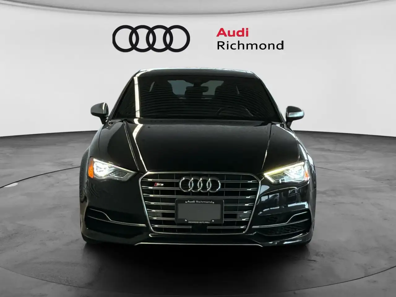 Audi S3 снимка Audi S3