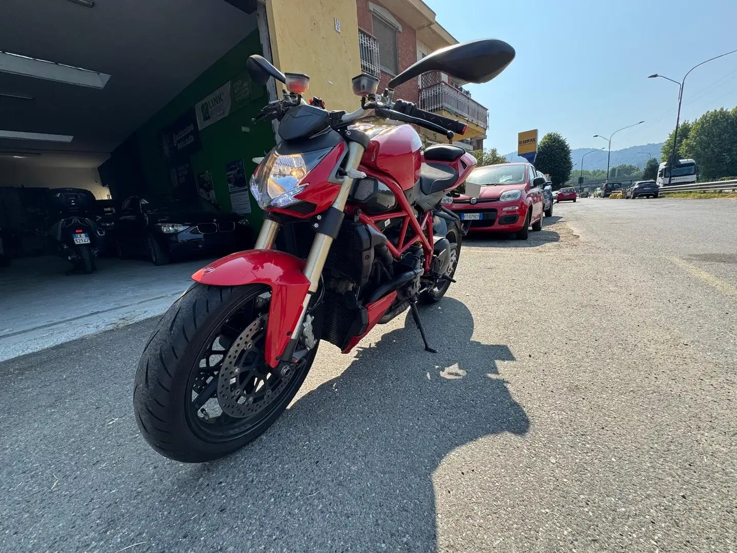 Ducati Streetfighter Rosso - 1