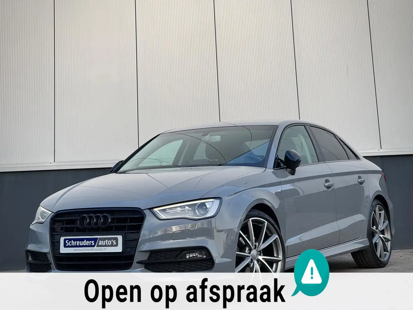 Audi A3 Limousine 1.4 TFSI S-LINE Dsg Black Ed. NARDO GREY Grigio - 1