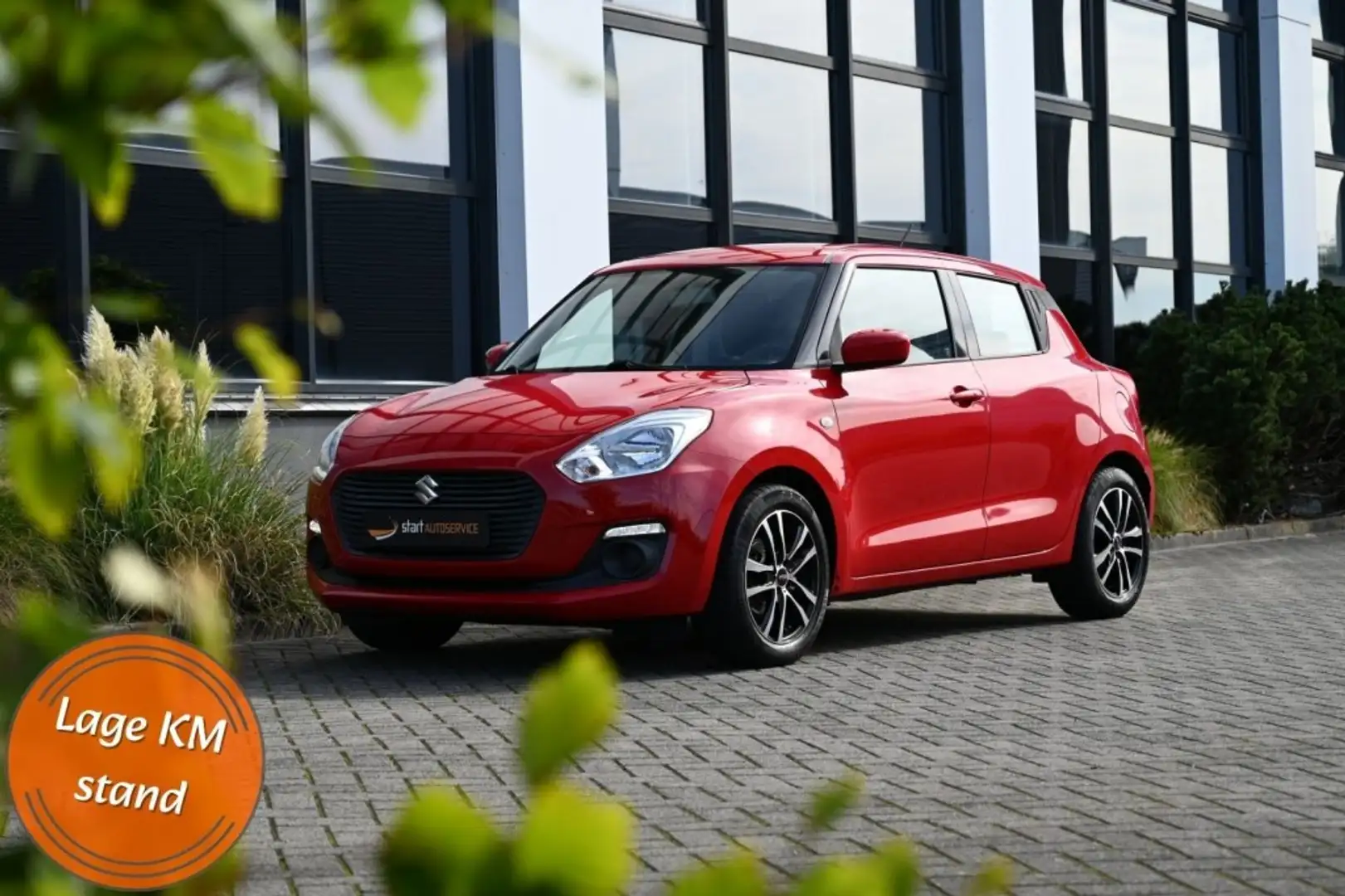 Suzuki Swift Sportline 1.2 LMV Airco Bluetooth Rood - 1