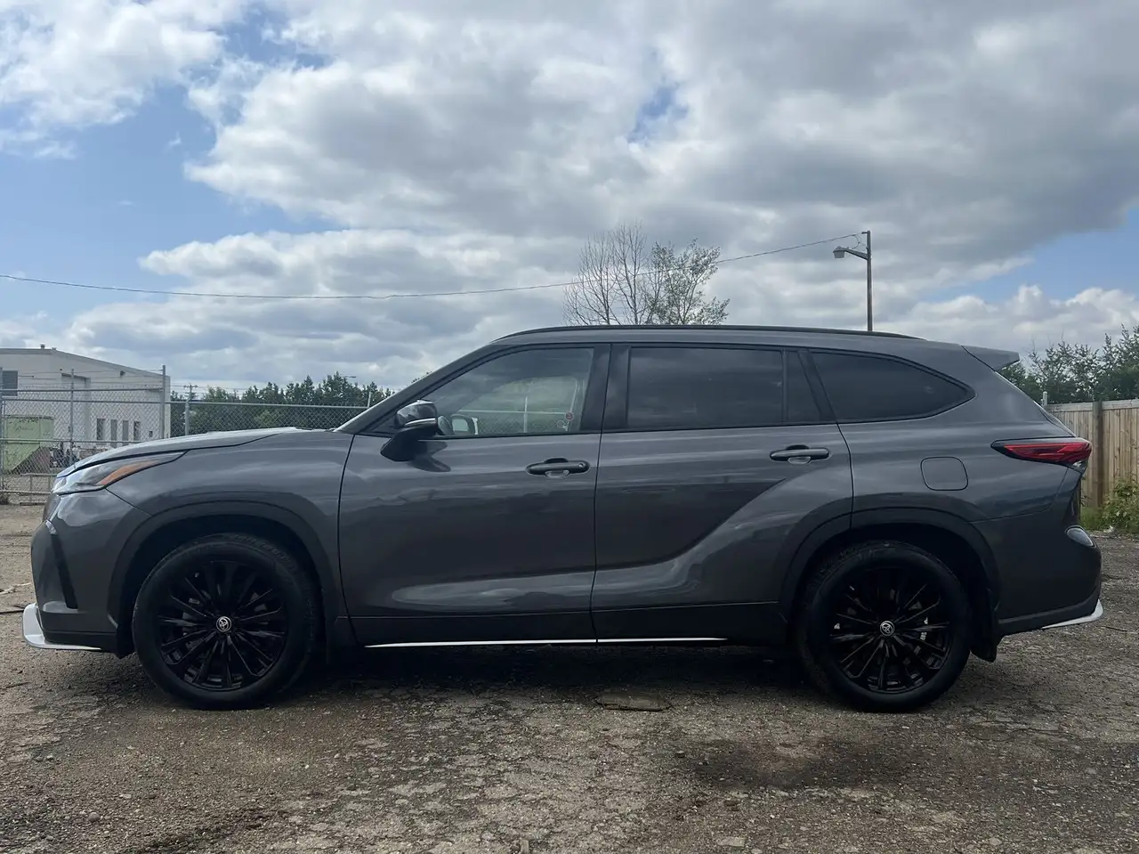 Toyota Highlander снимка Toyota Highlander