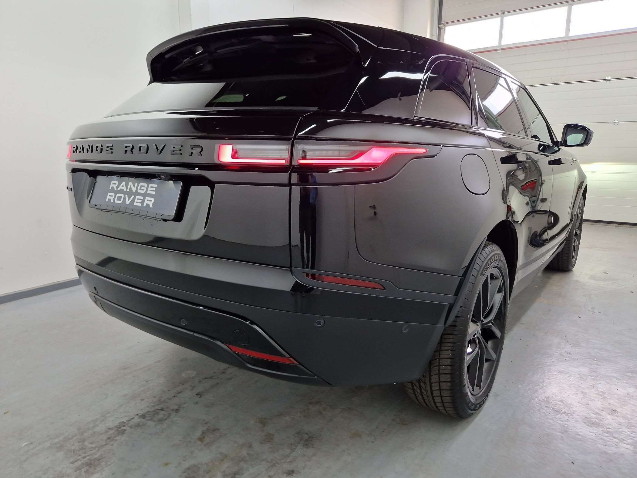 Land Rover Range Rover Velar