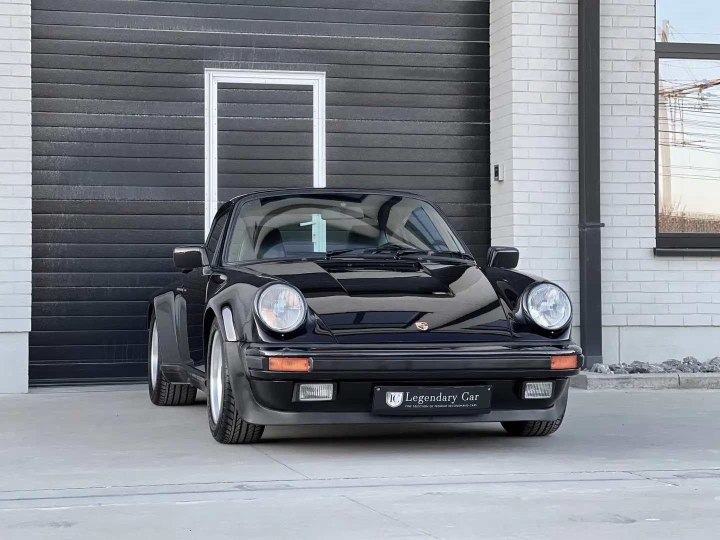Porsche 911 3.3 TURBO - ORIGINAL 61.000 KM !! Noir - 2