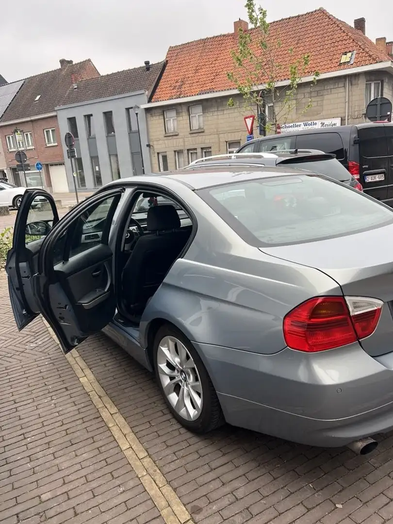 BMW 320 320i Aut. - 2