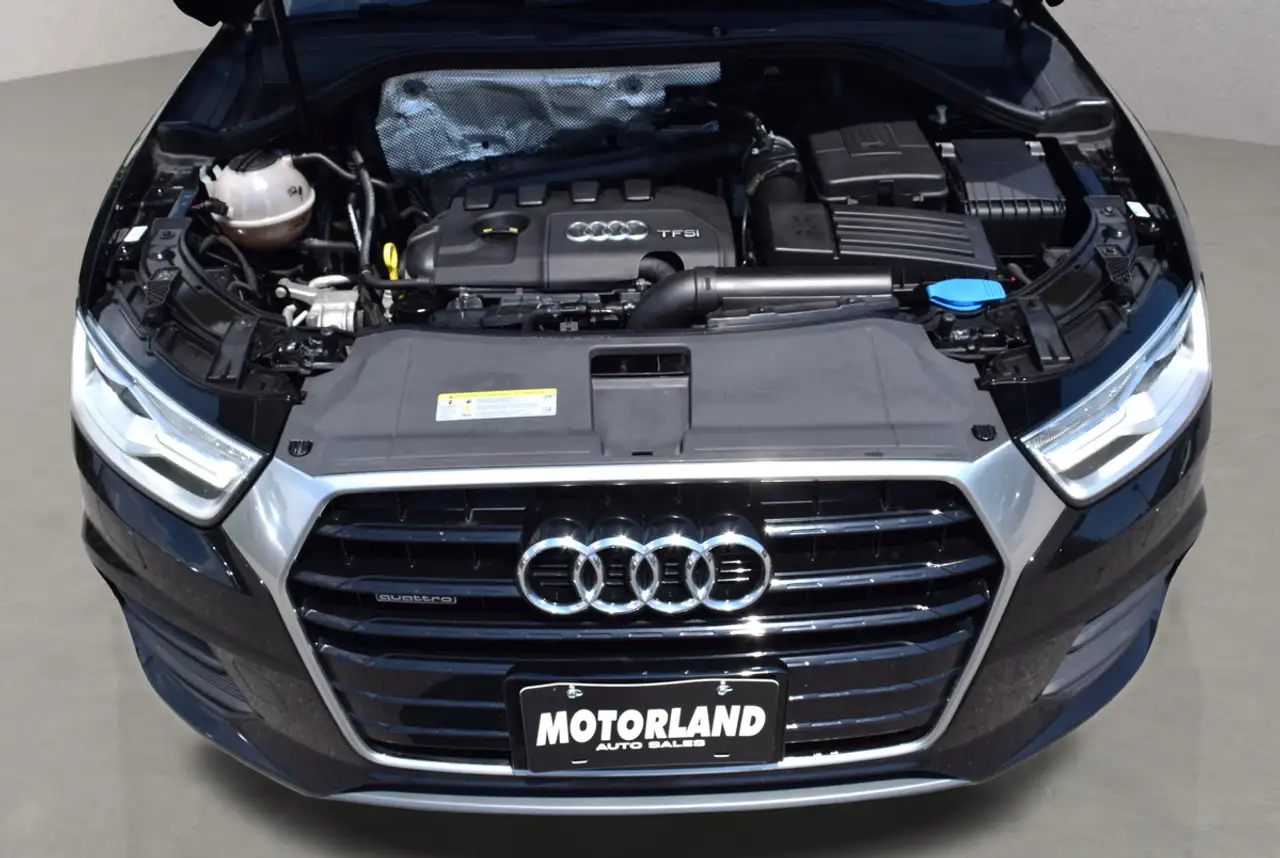 Audi Q3 photo Audi Q3