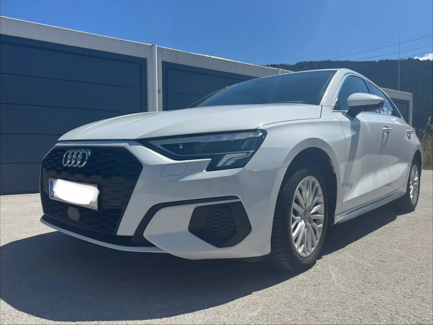 Audi A3 A3 SB 30 TDI intense intense Weiß - 1
