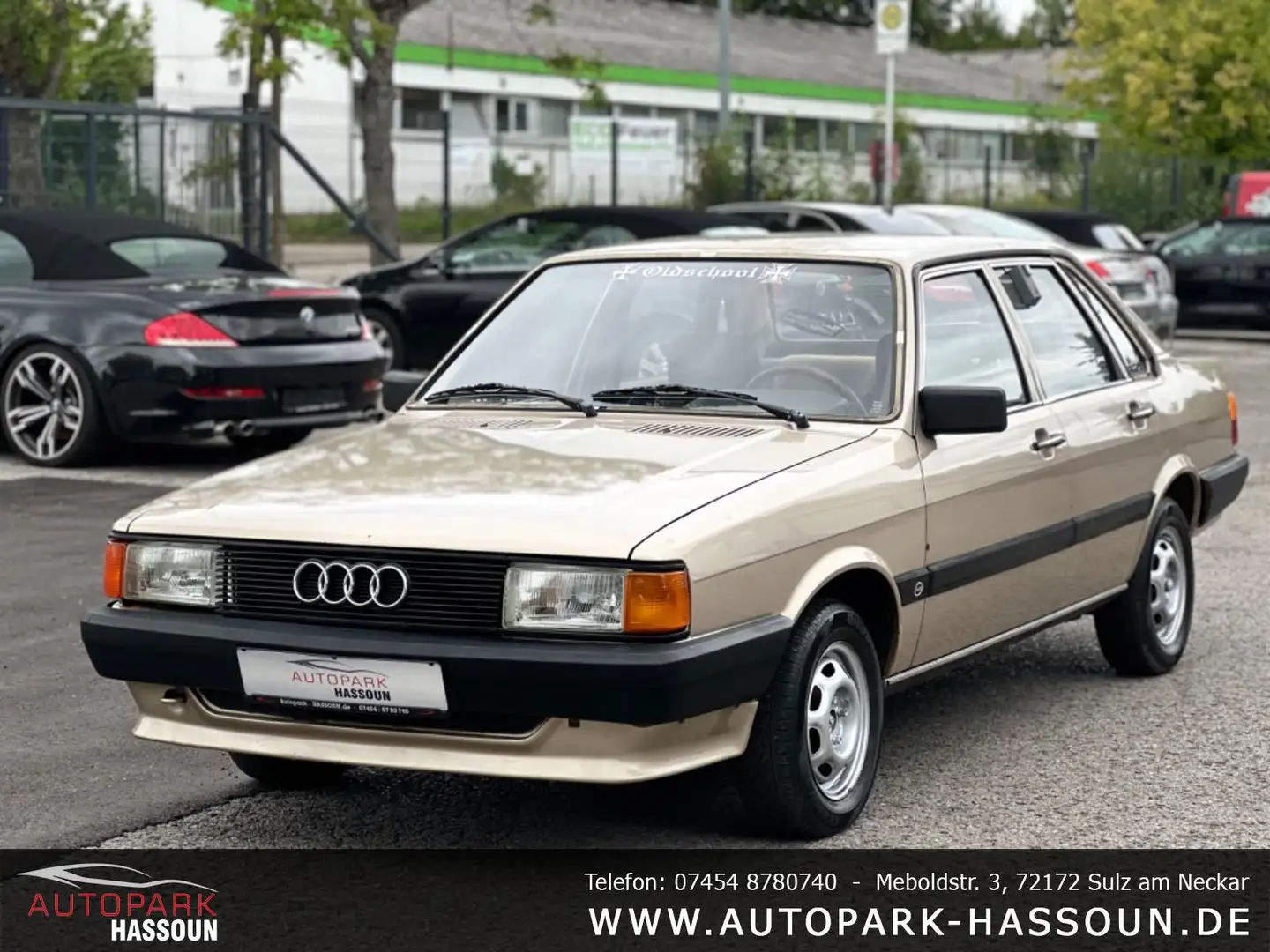 Audi 80 AHK 5-Sitz. Radio-Kasette Gold - 1