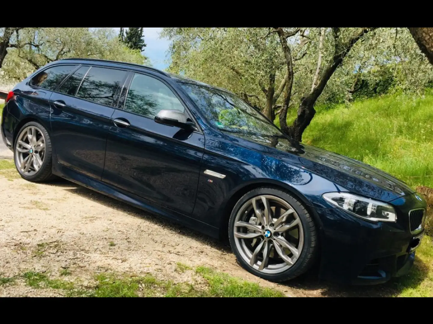BMW M550 M550 d xDrive Touring LCI Voll LED B&O ACC PanoStH Blau - 1