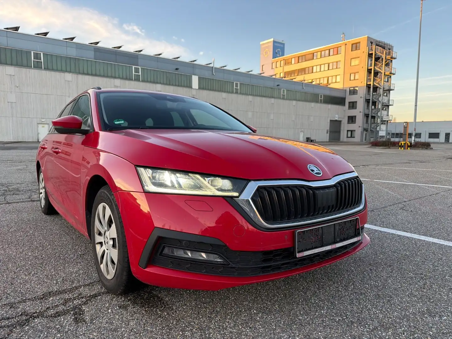 Skoda Octavia Combi Ambition Rot - 1