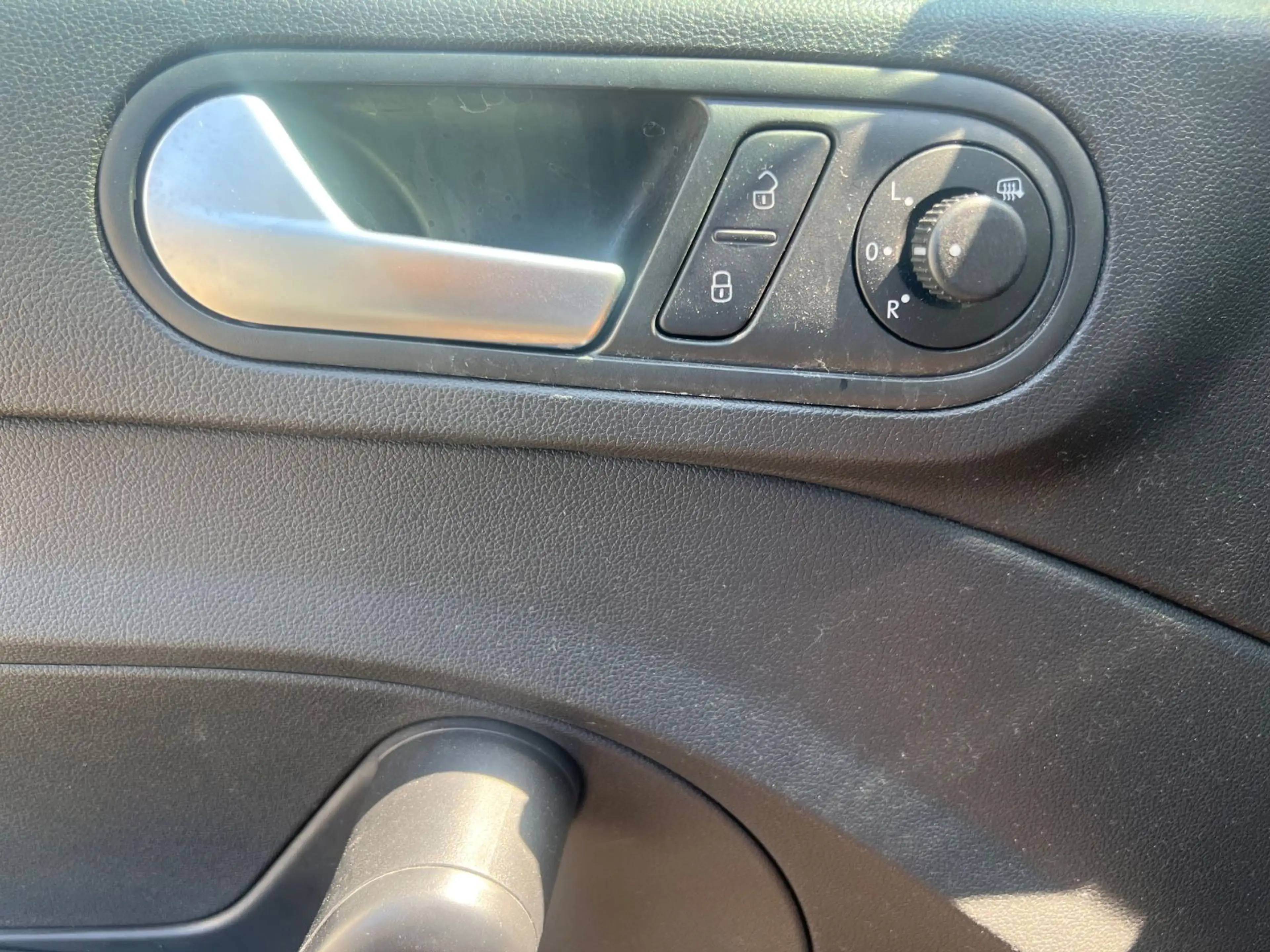 Volkswagen Beetle Lim."Klima"1.Hand"27.700 km"Tempomat" — photo 11