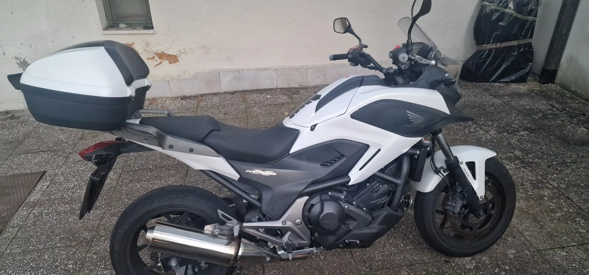 Honda NC 750 DCT X Bílá - 2