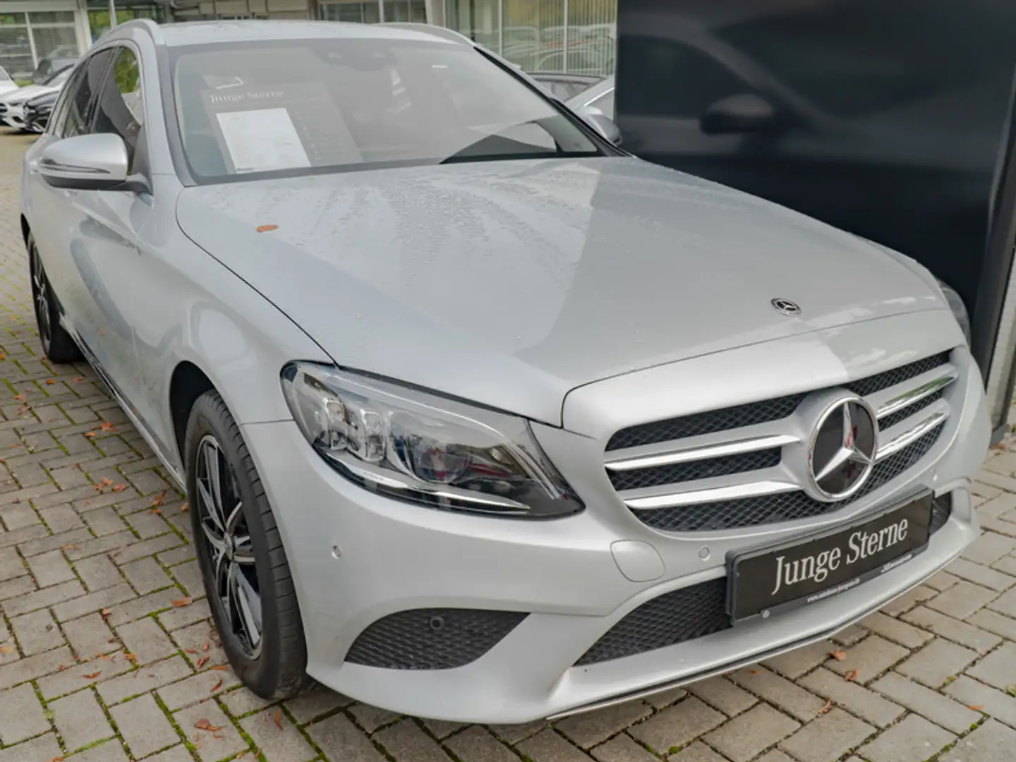 Mercedes-Benz C 300 T Avantgarde/MLB/Cam/Totw/EASY-P/SHZ/17' Silber - 2