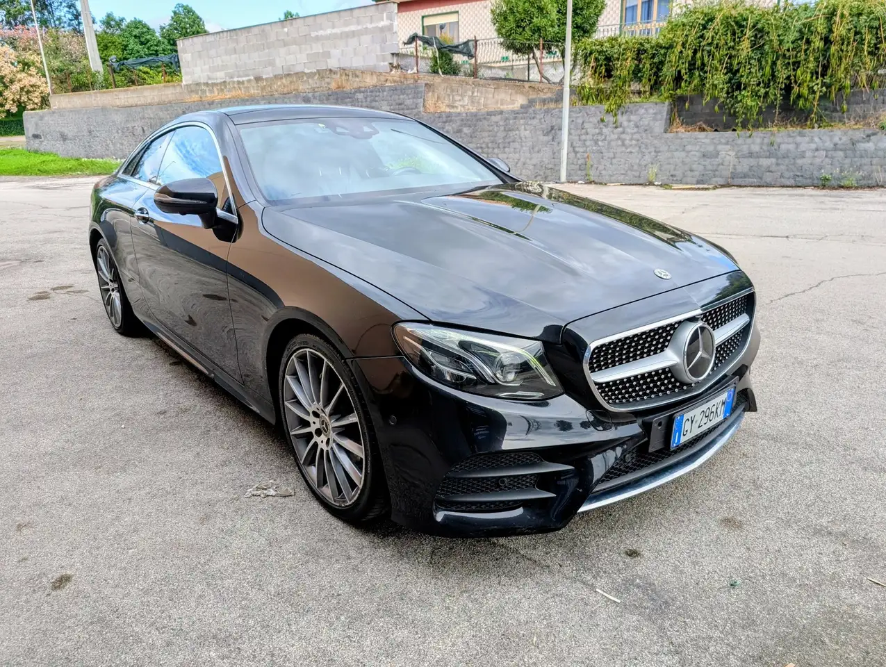 Mercedes-Benz E 220