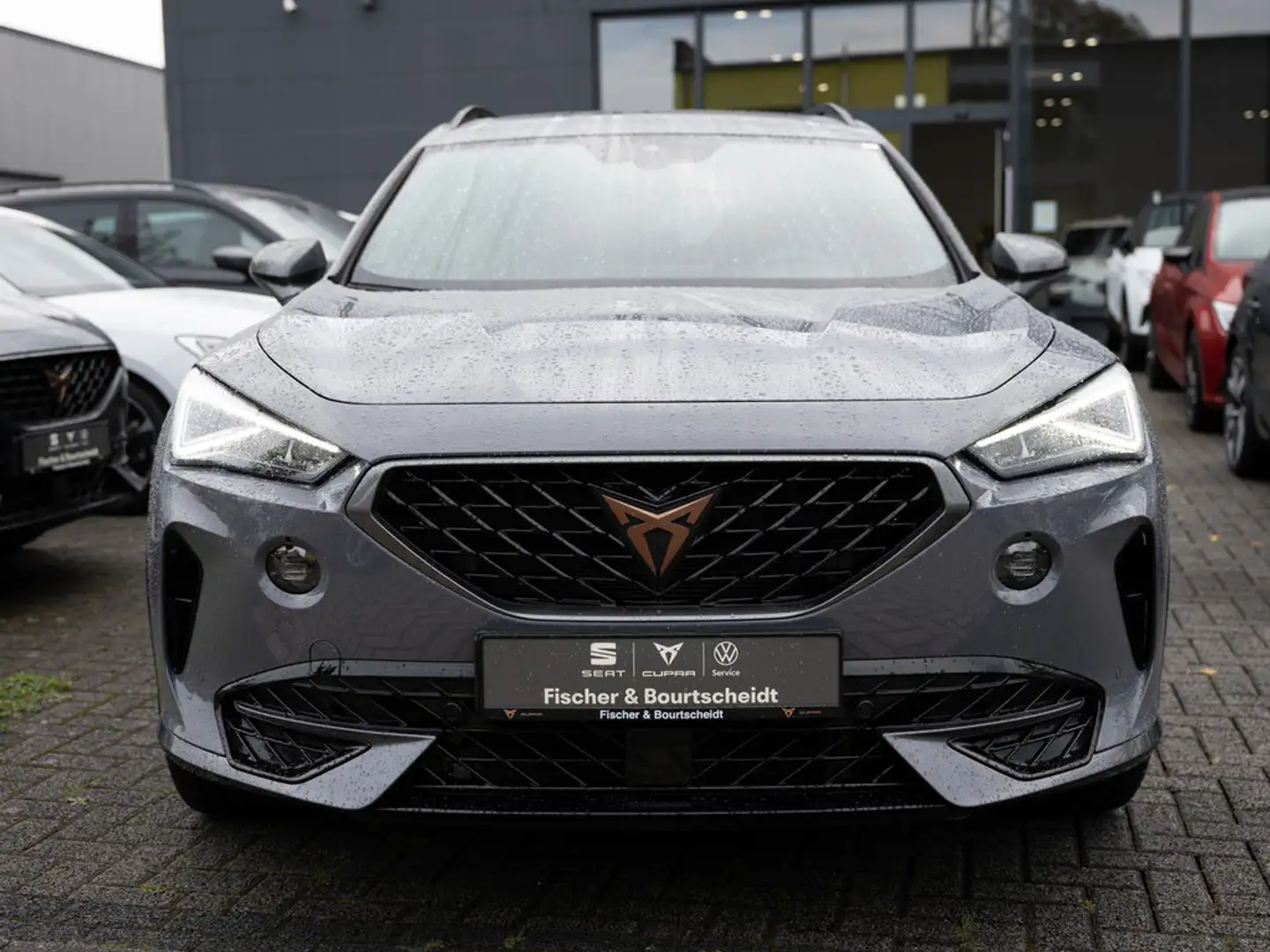 CUPRA Formentor 1.4 TSI VZ e-Hybrid NAVI PANO KAM L - 2