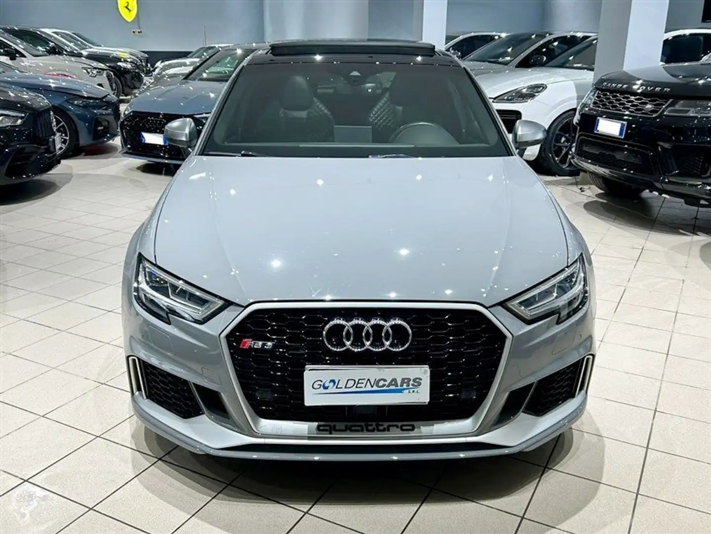 Audi RS3 Sportback 2.5 tfsi quattro s-tronic Gris - 2