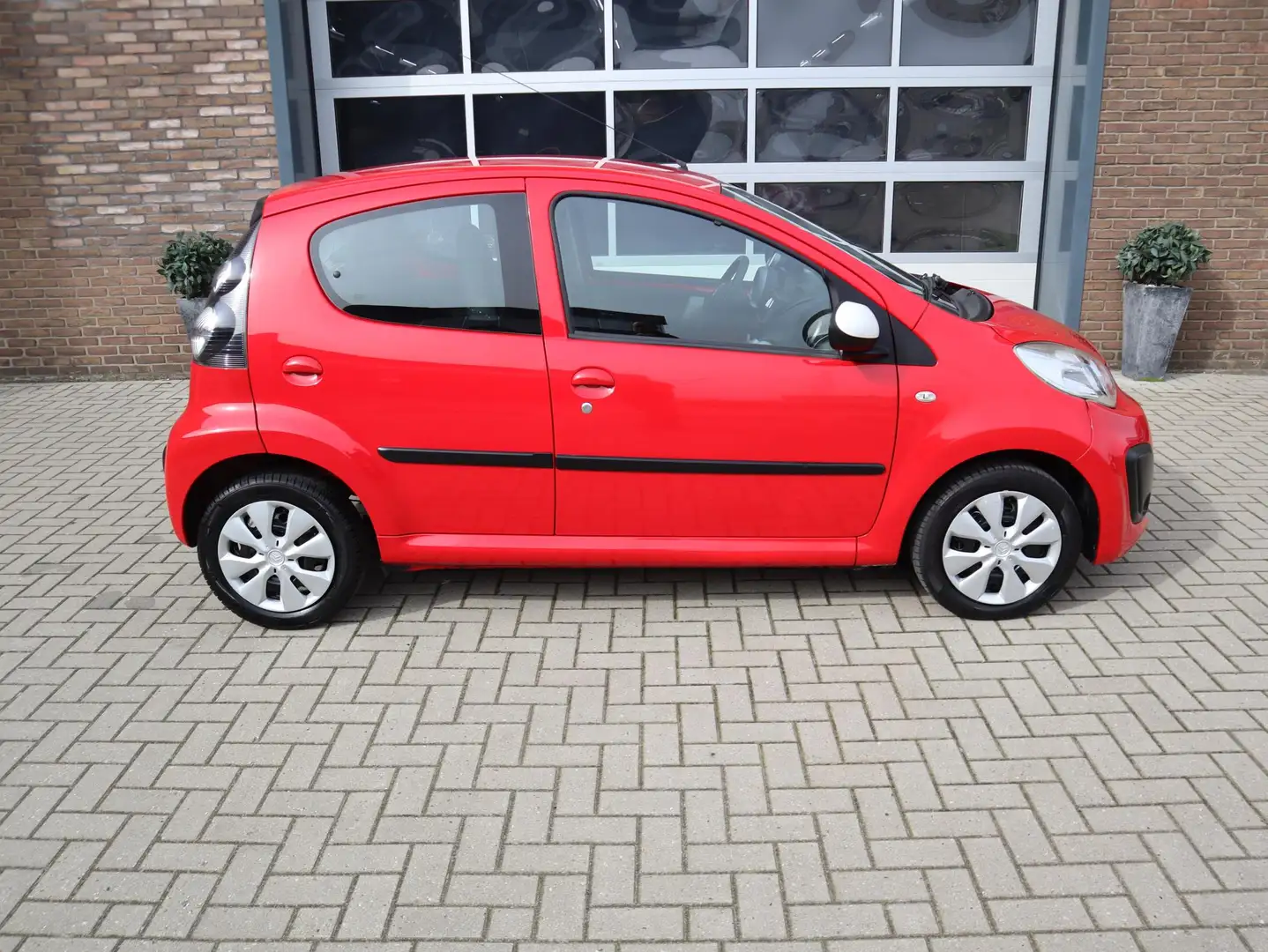 Citroen C1 1.0 Collection Cruise control airco Blue Tooth Red - 2