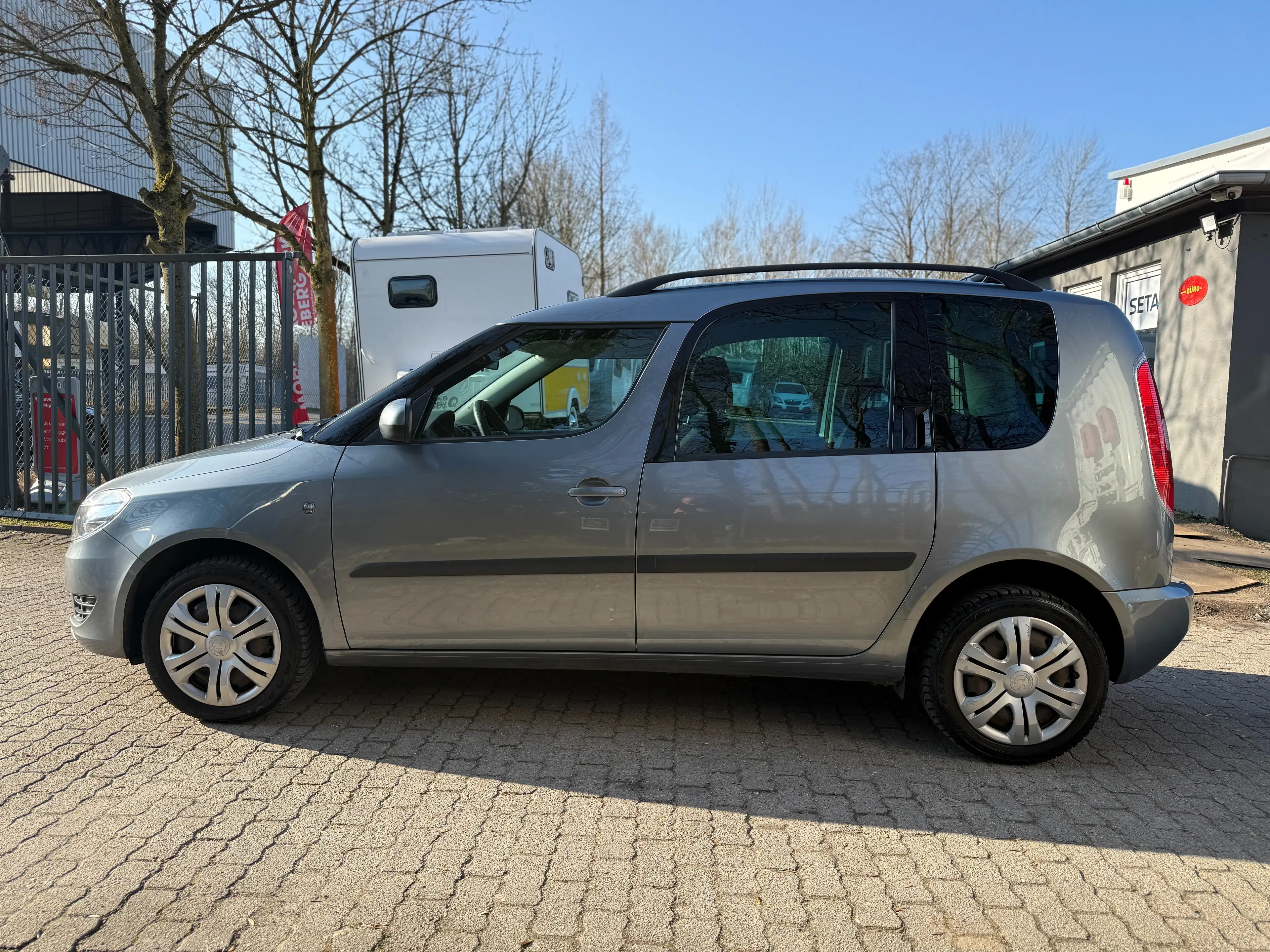 Skoda Roomster Style Plus Edition/SHZ/PDC/KLIMA/TÜV&SERVICE — photo 8